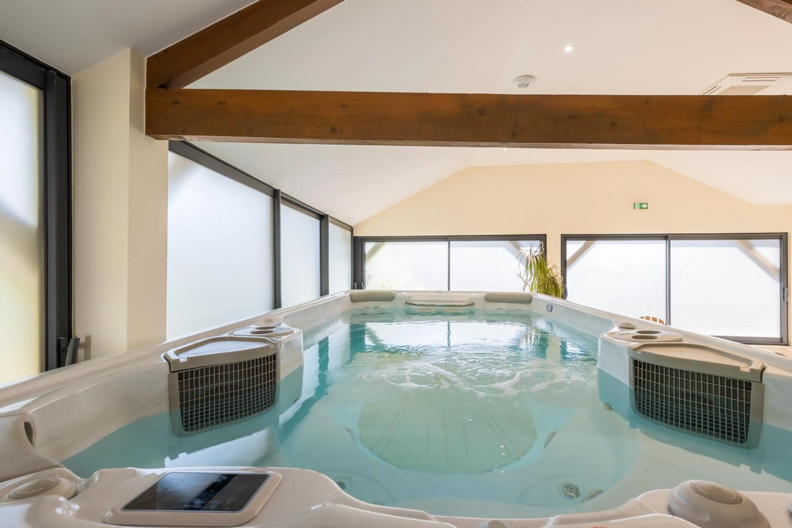 Spa and wellness centre/facilities in Le Moulin Du Landion Hôtel et Spa