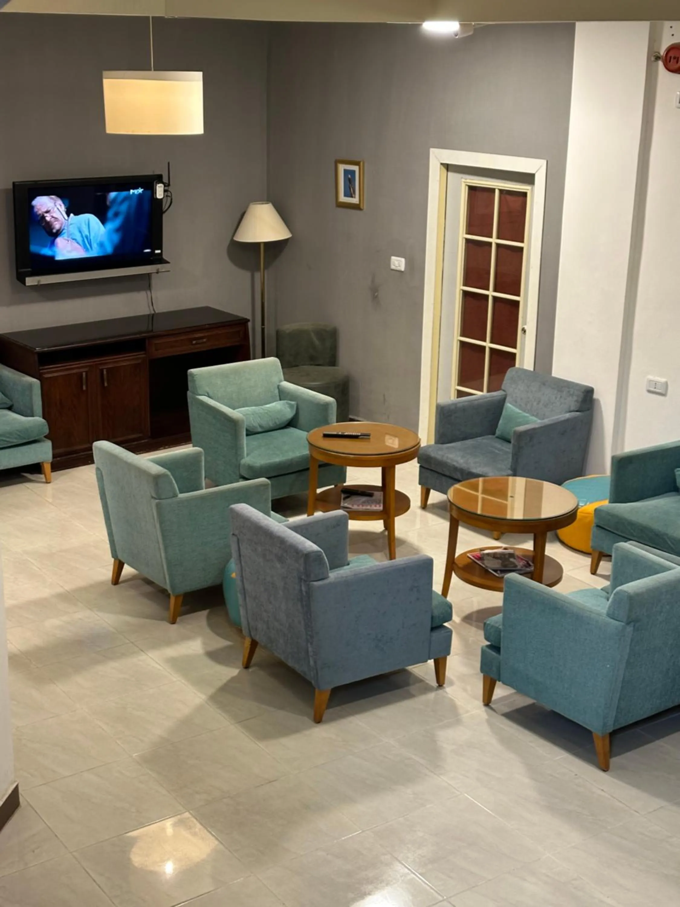 TV and multimedia in Petra Town Check-Inn