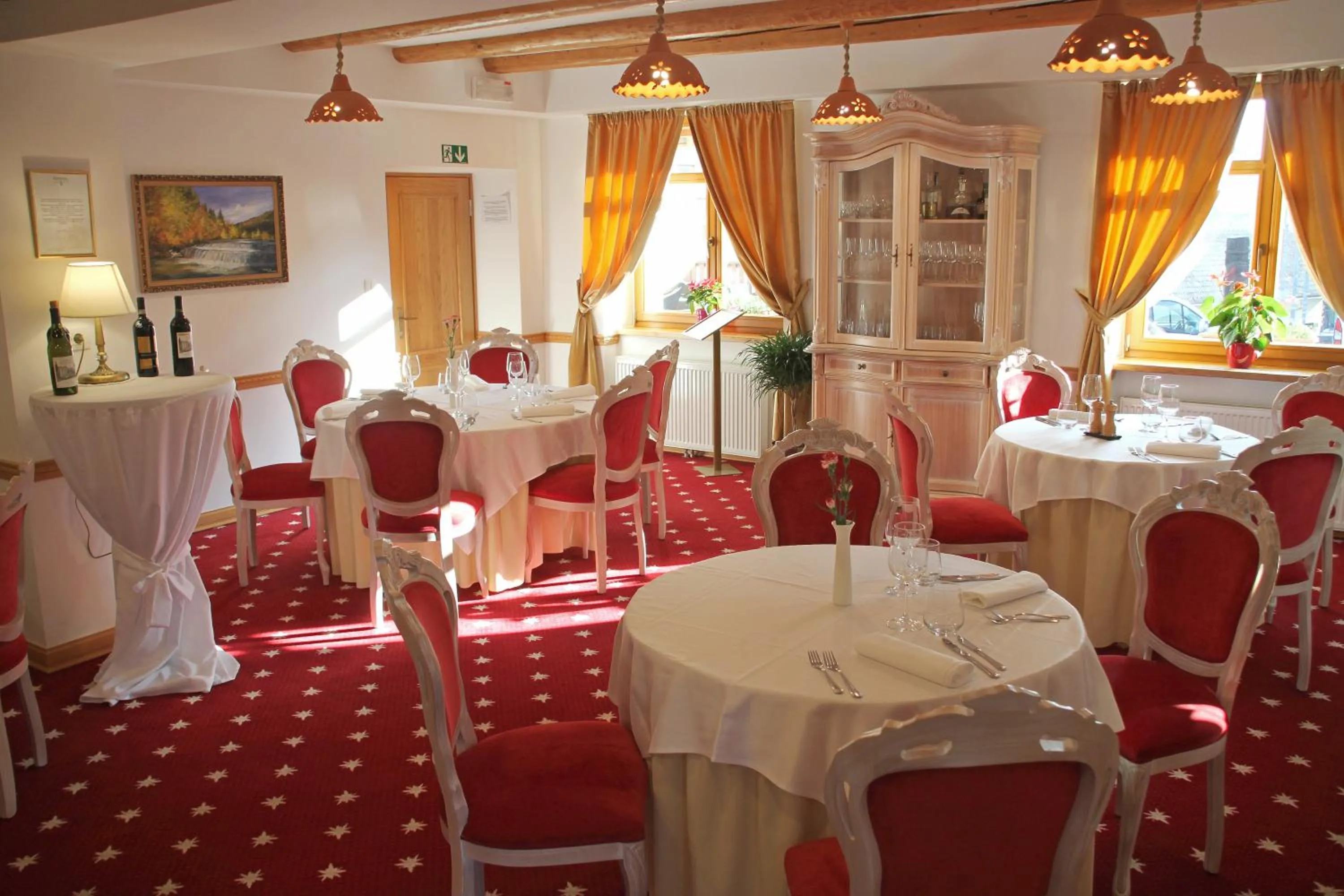 Restaurant/places to eat in Hotel Planinka
