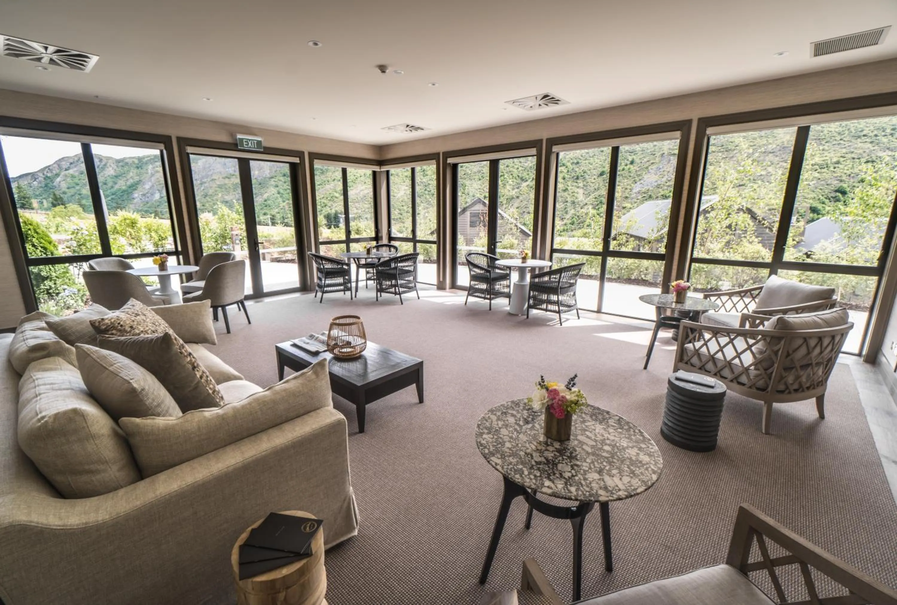 Lounge or bar in Gibbston Valley Lodge and Spa