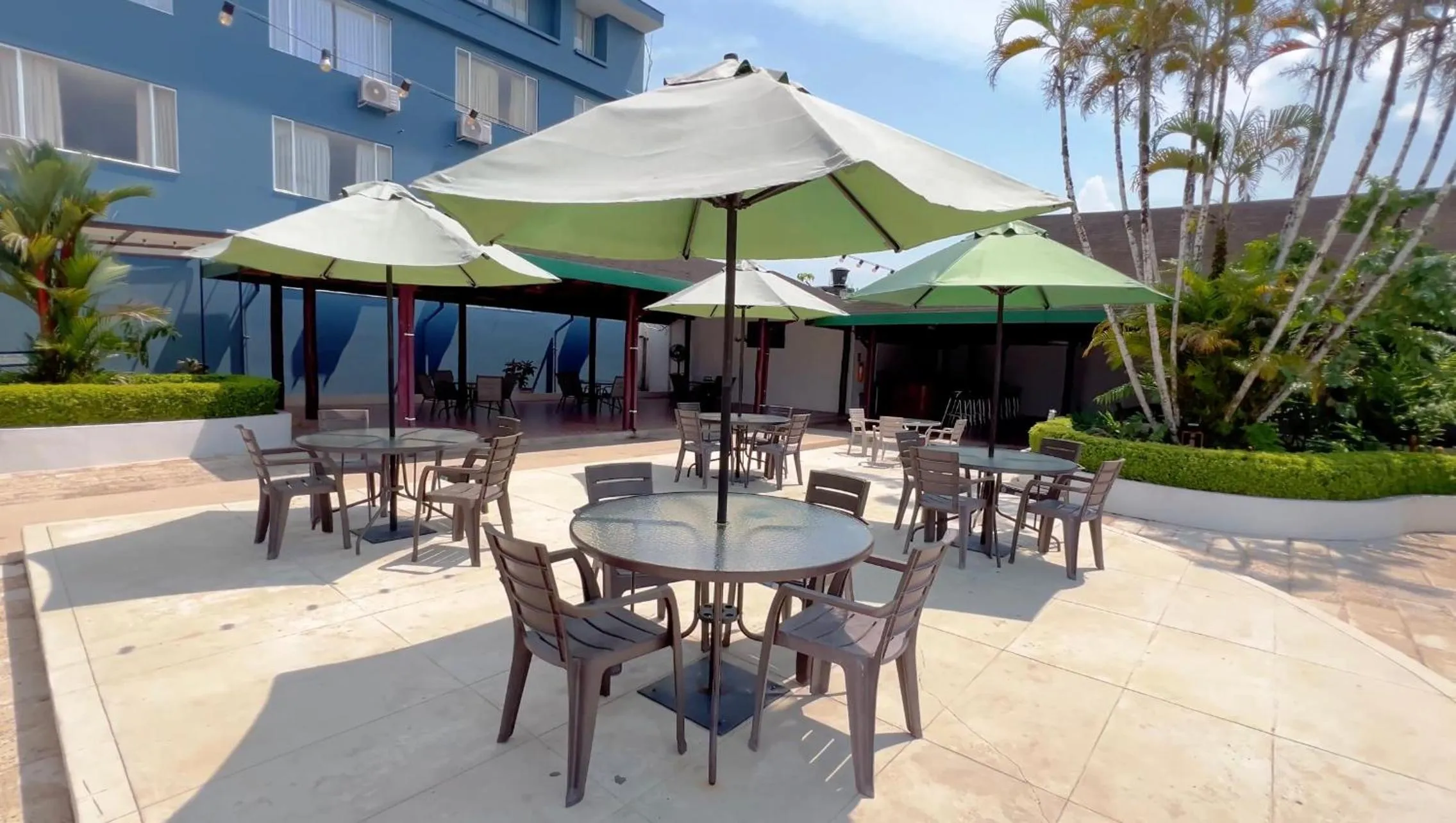 Property building in Hotel Anaconda