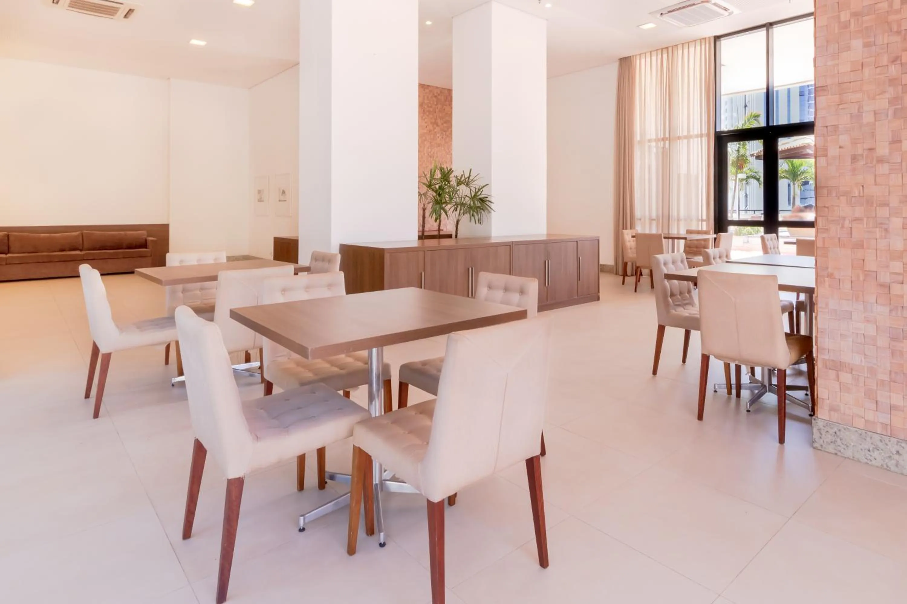 Banquet/Function facilities in Boulevard Residencial