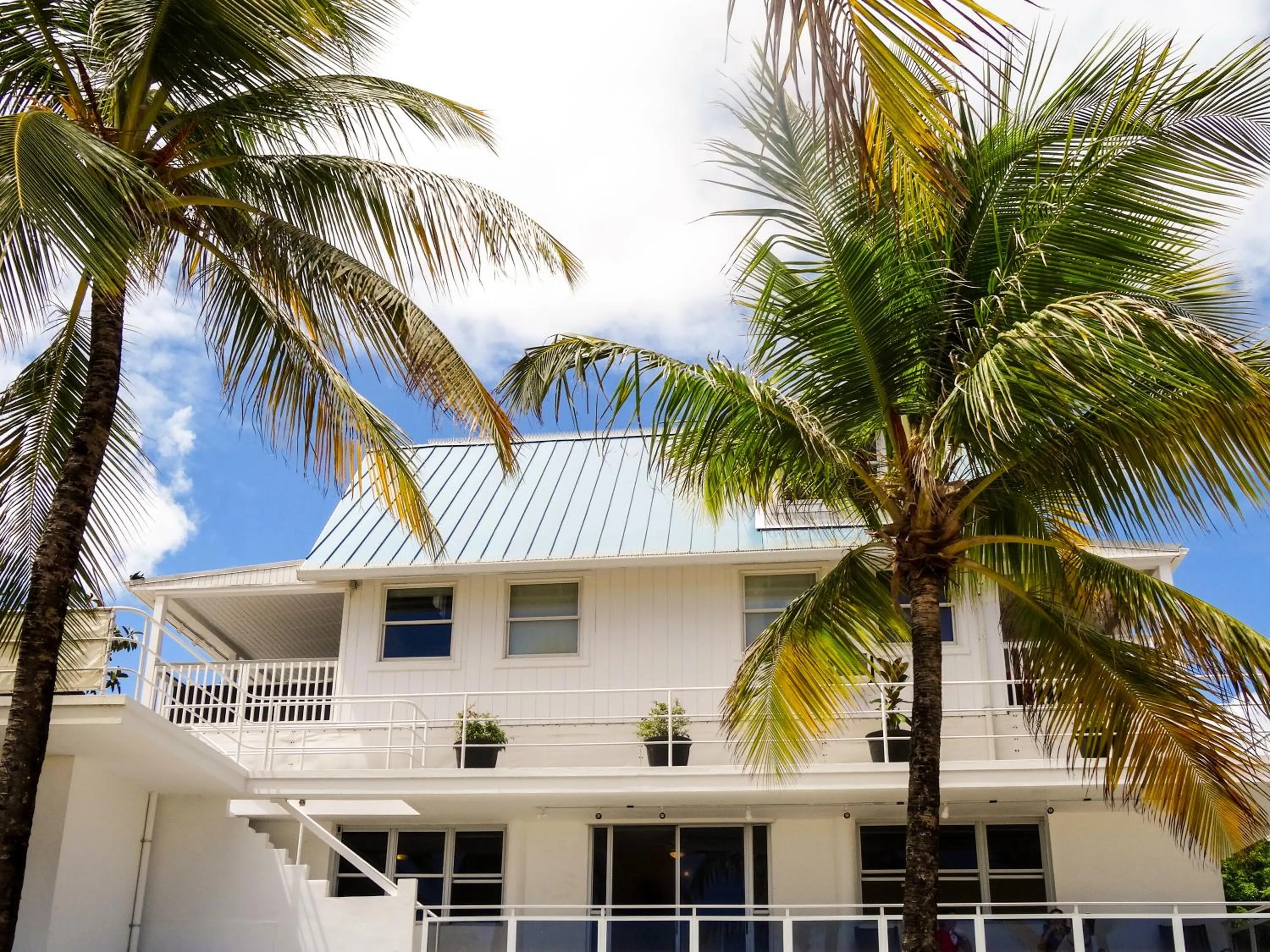Property building in Numero Uno Beach House