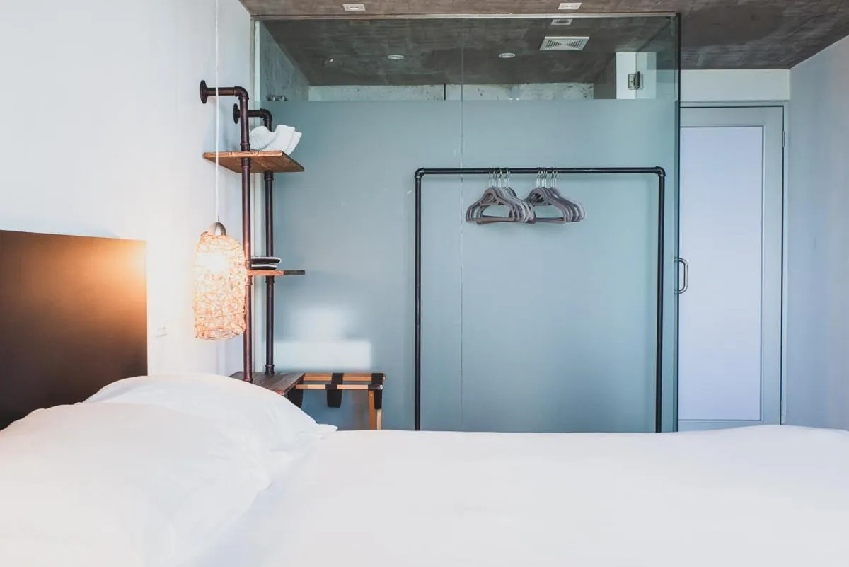 Bed in Numero Uno Beach House