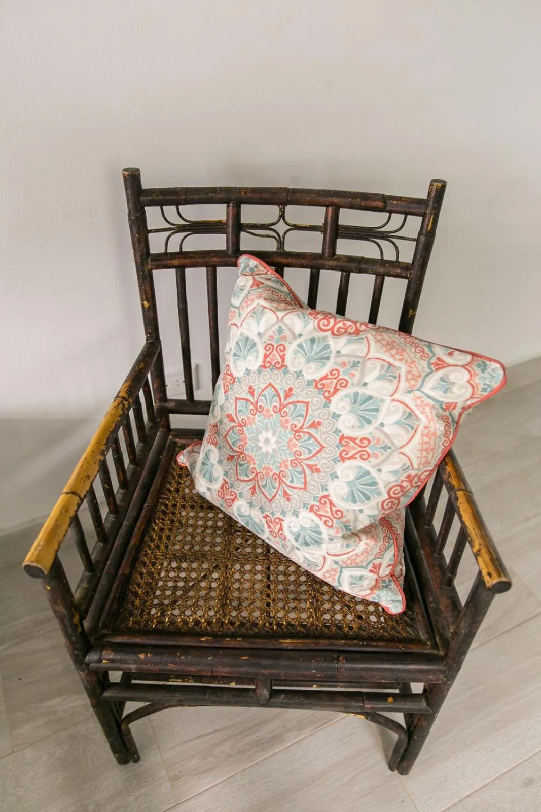 Bed in Numero Uno Beach House