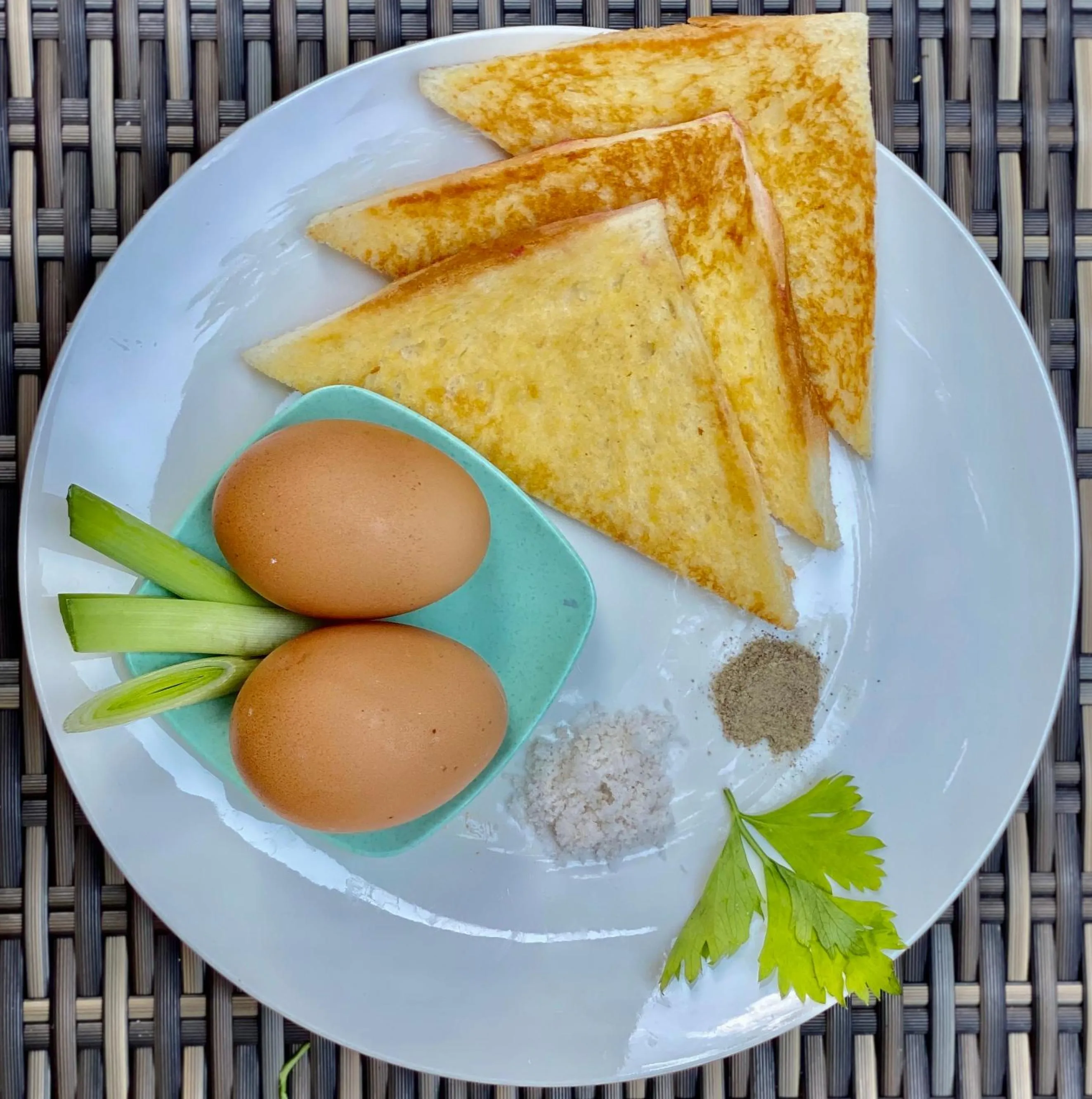 Food in Dugul Hidden