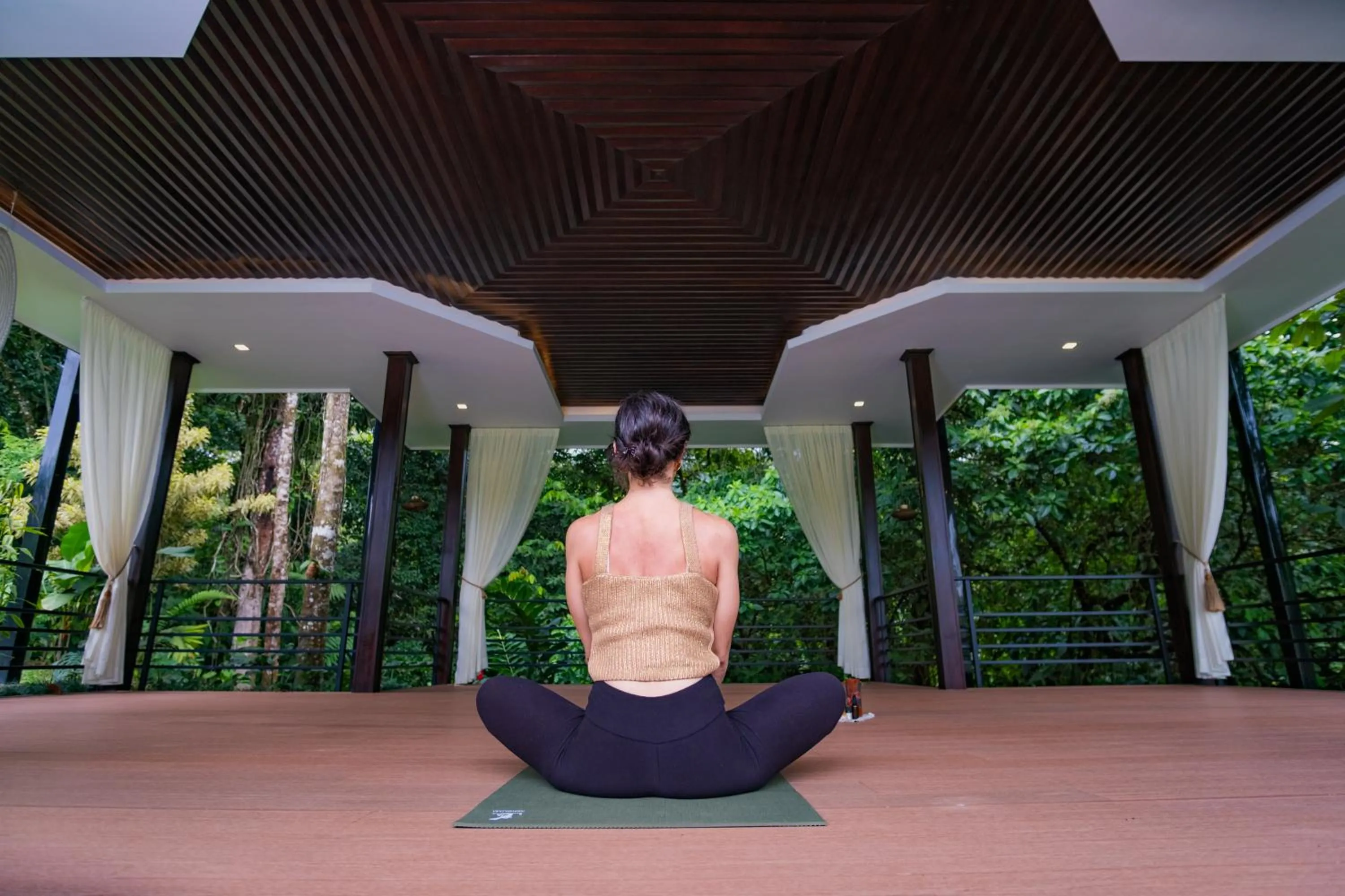 Spring in Hotel Lomas del Volcan