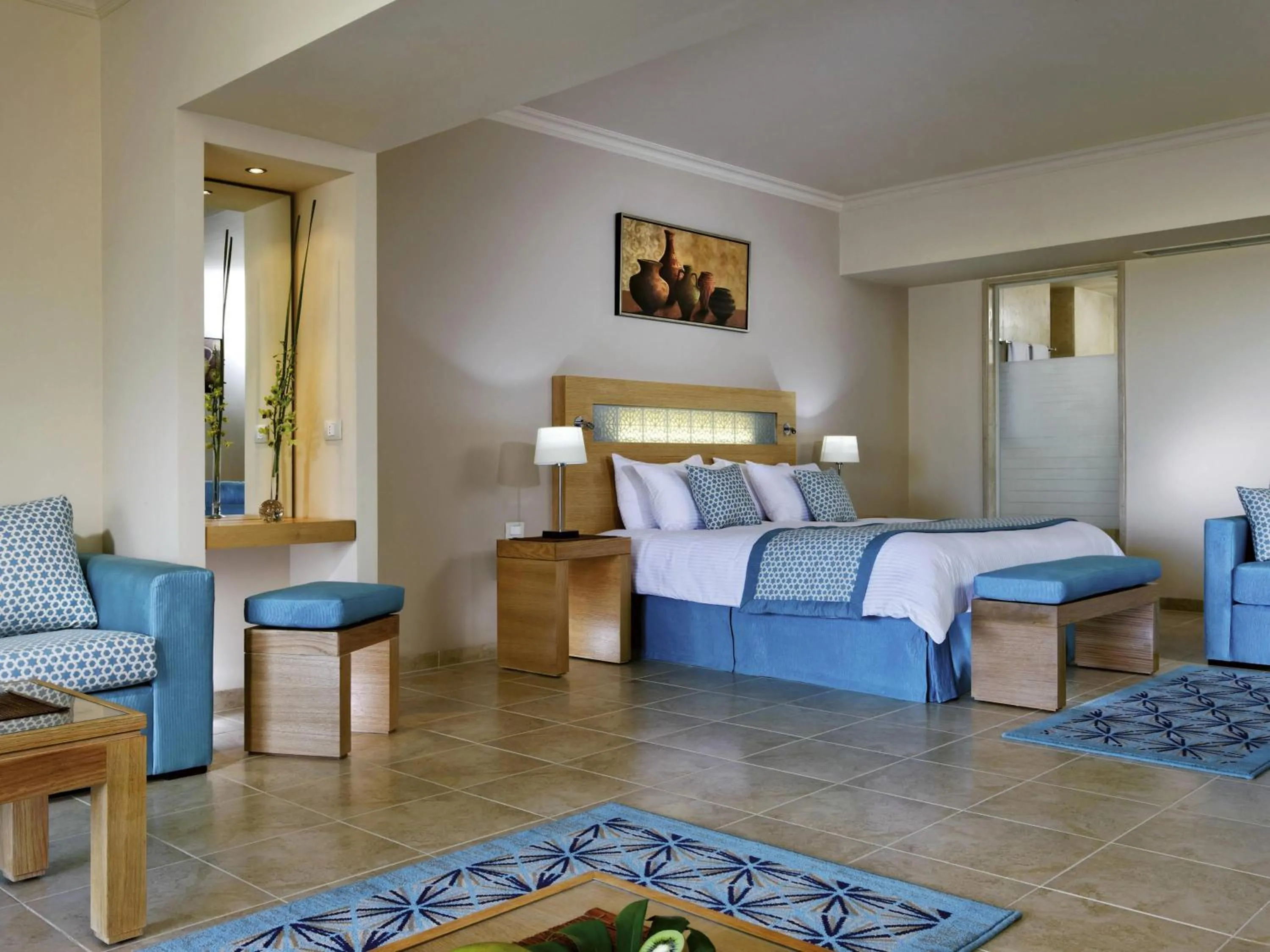 Bed in Movenpick Waterpark Resort & Spa Soma Bay