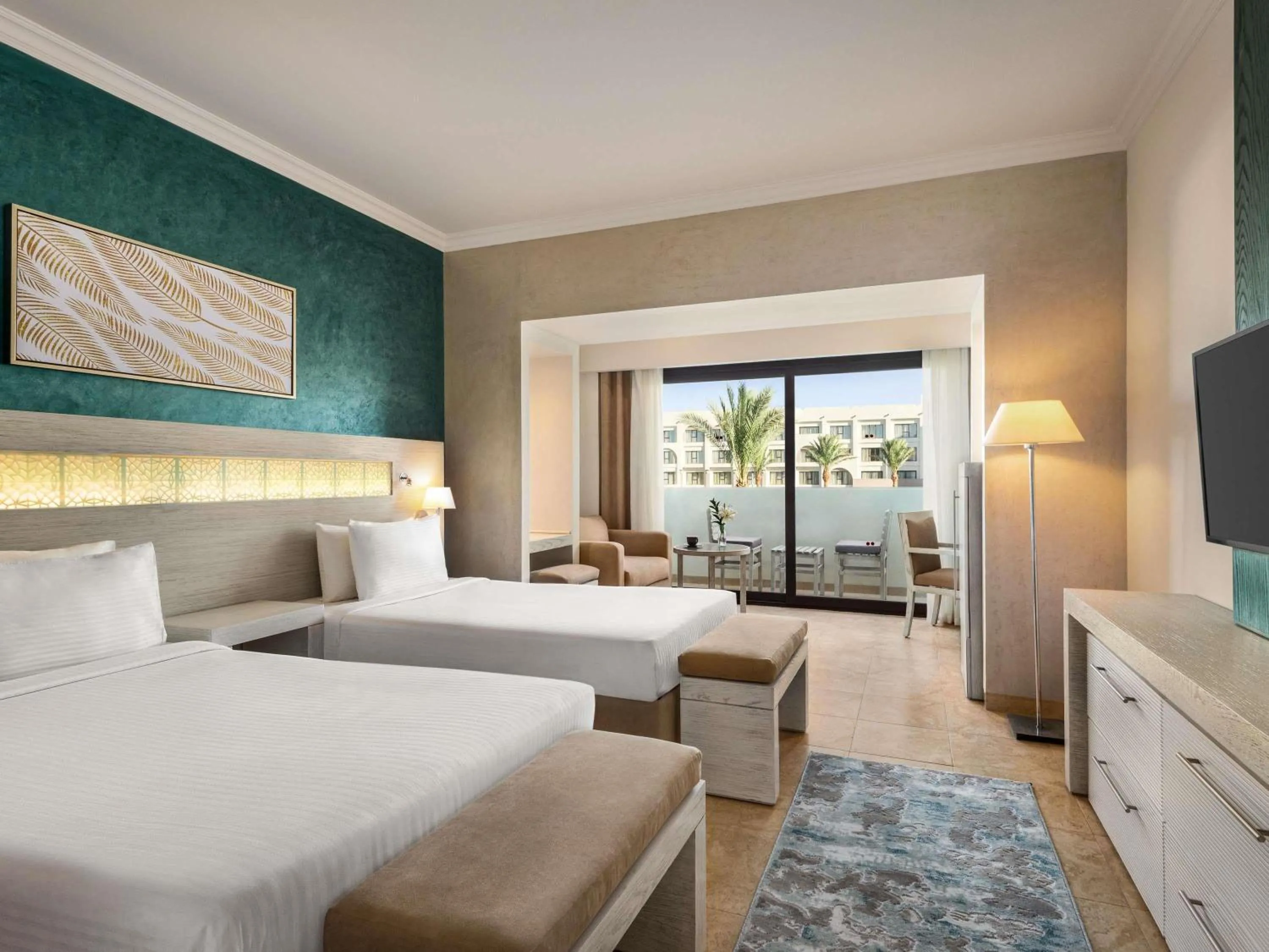 Deluxe Twin Room with Pool View in Movenpick Waterpark Resort & Spa Soma Bay