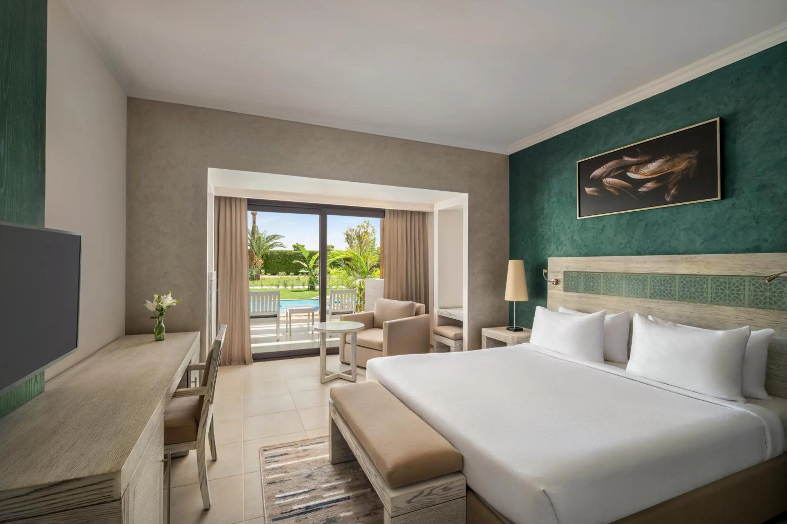 Bed in Movenpick Waterpark Resort & Spa Soma Bay