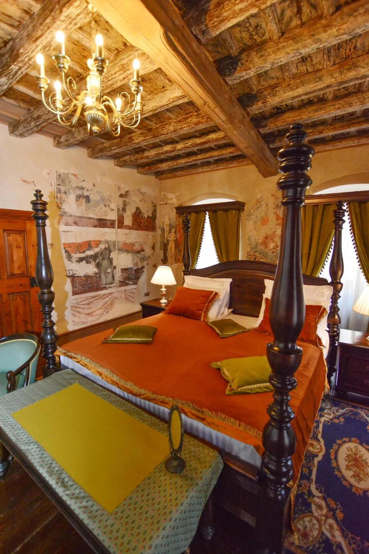 Bed in Casa Georgius Krauss Sighisoara