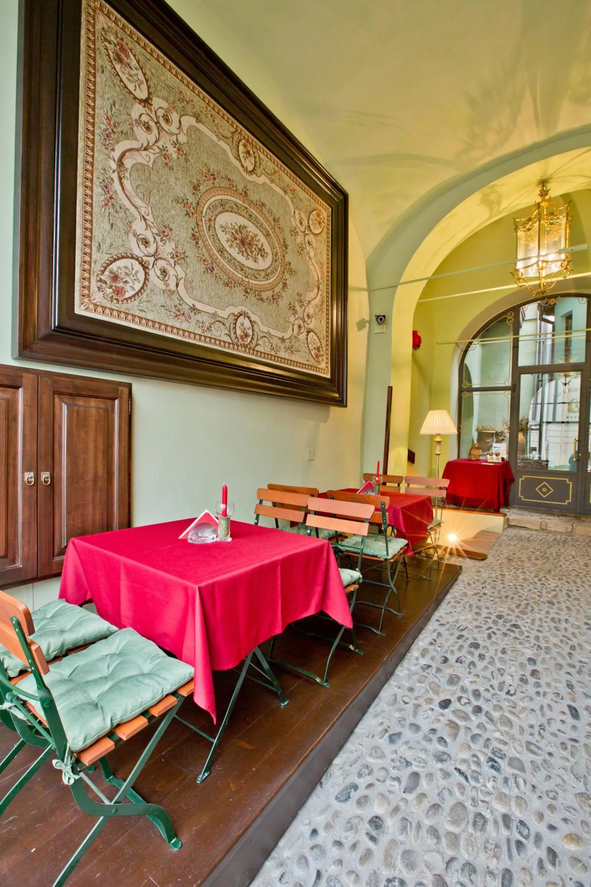 Restaurant/places to eat in Casa Georgius Krauss Sighisoara