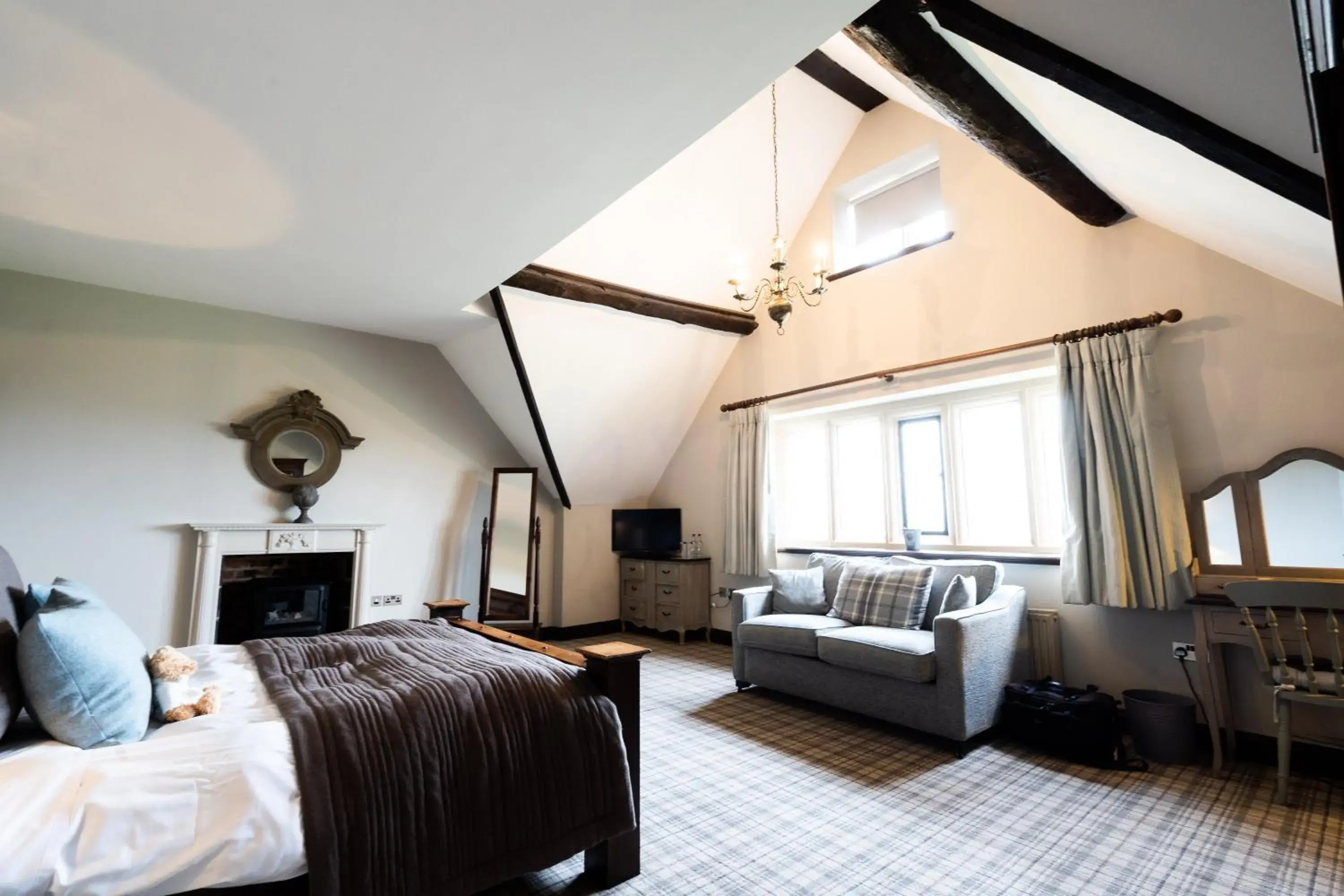 King Room in Weston Hall King Room in Weston Hall