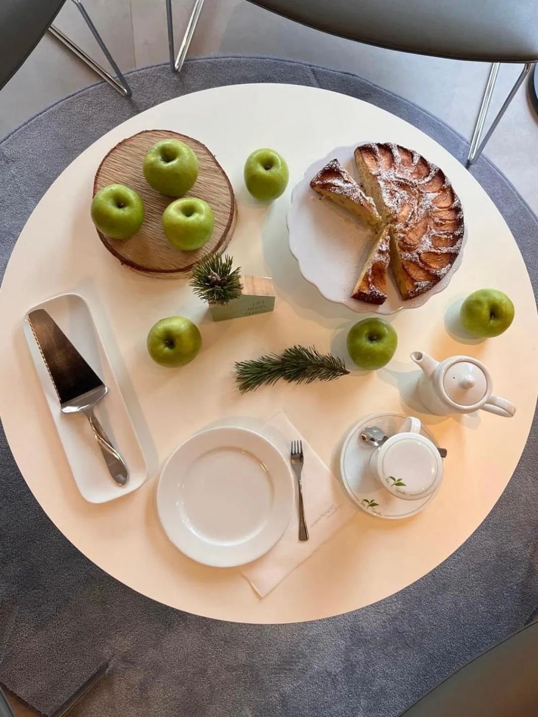 Breakfast in Be Place Adult Friendly Hotel