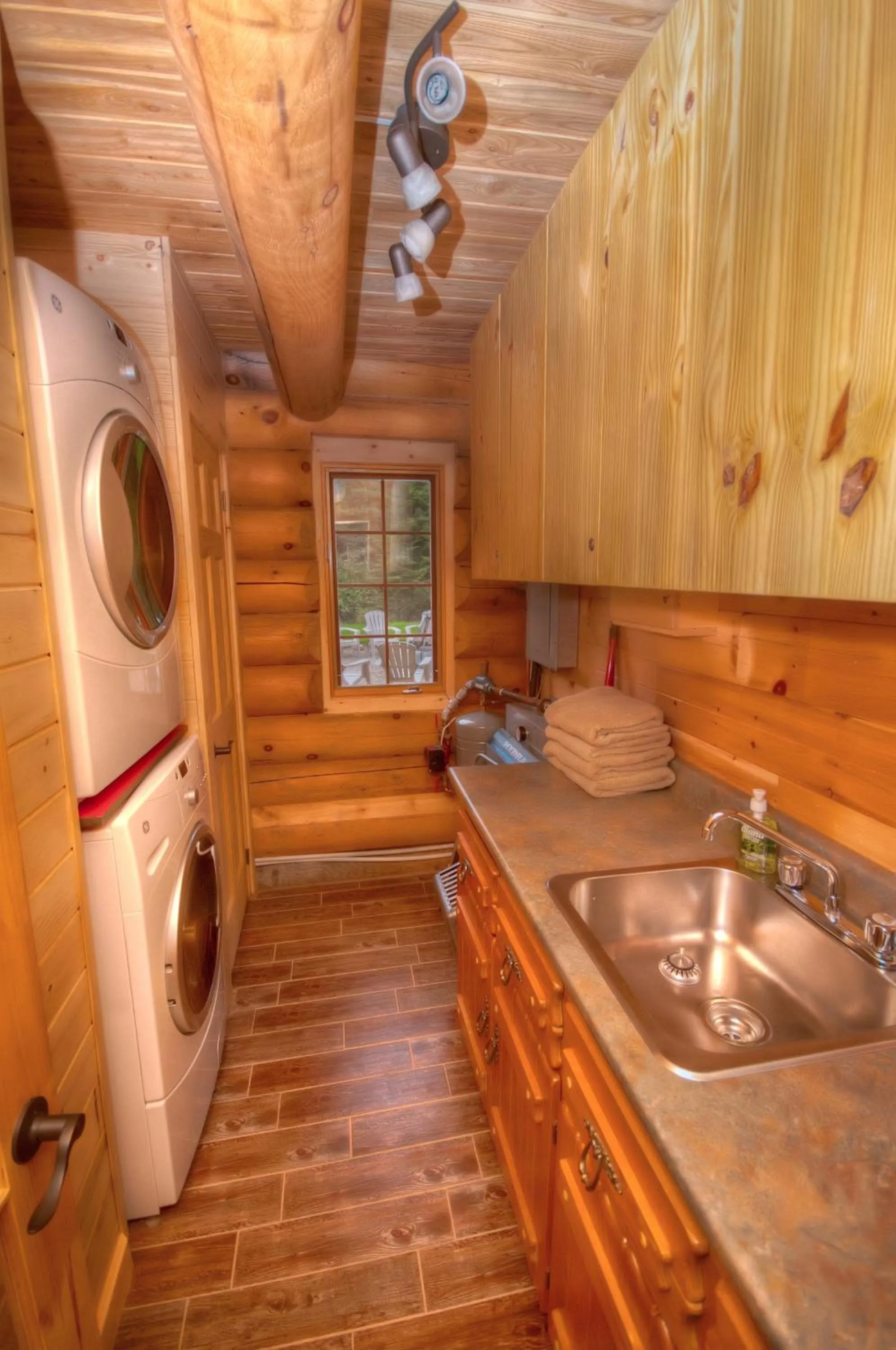 laundry in Le Chalet Le Bois Rond Des Ruisseaux