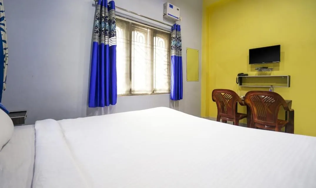 Bed in Ratna Resort near Bhubaneswar Airport