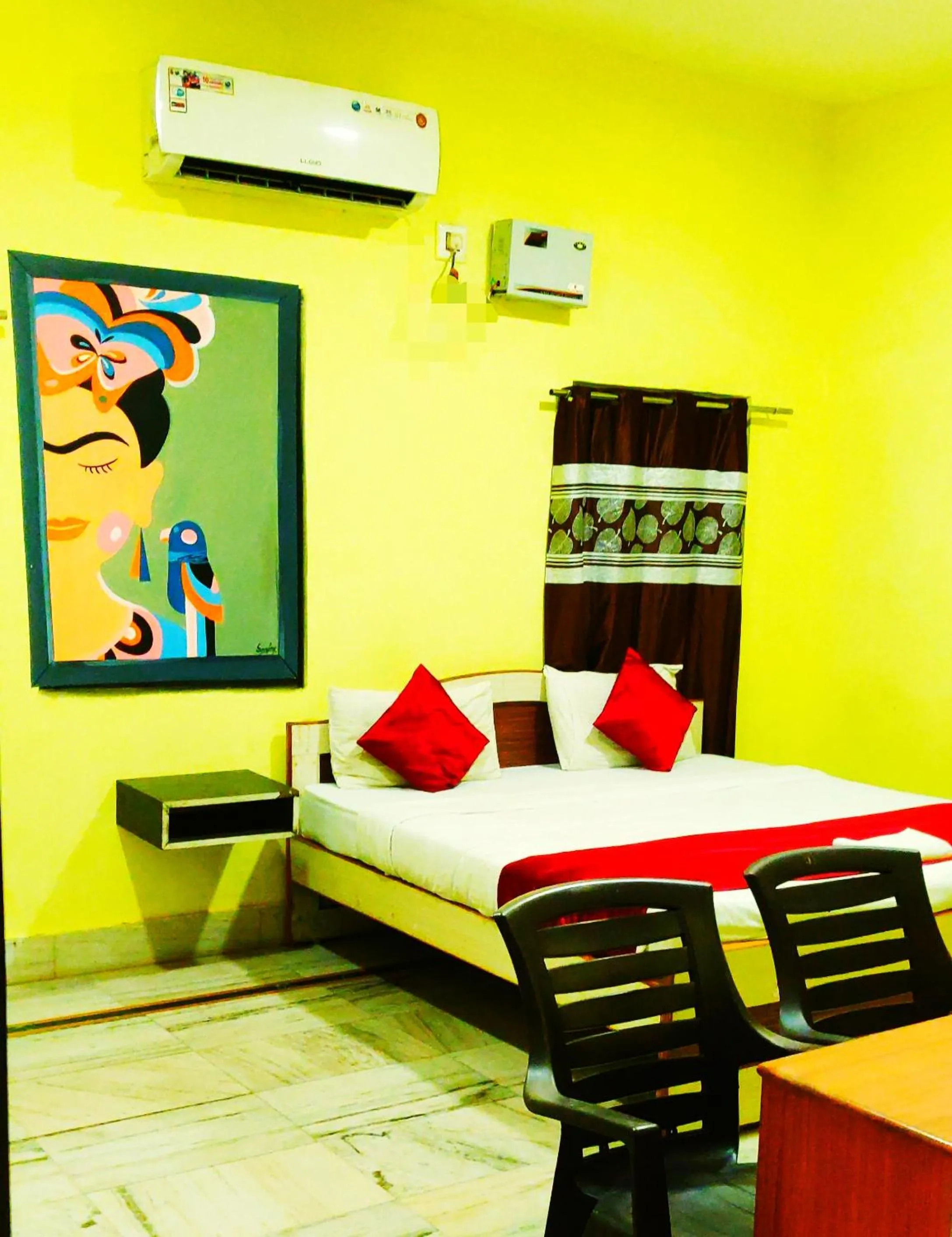 Photo of the whole room in Ratna Resort near Bhubaneswar Airport