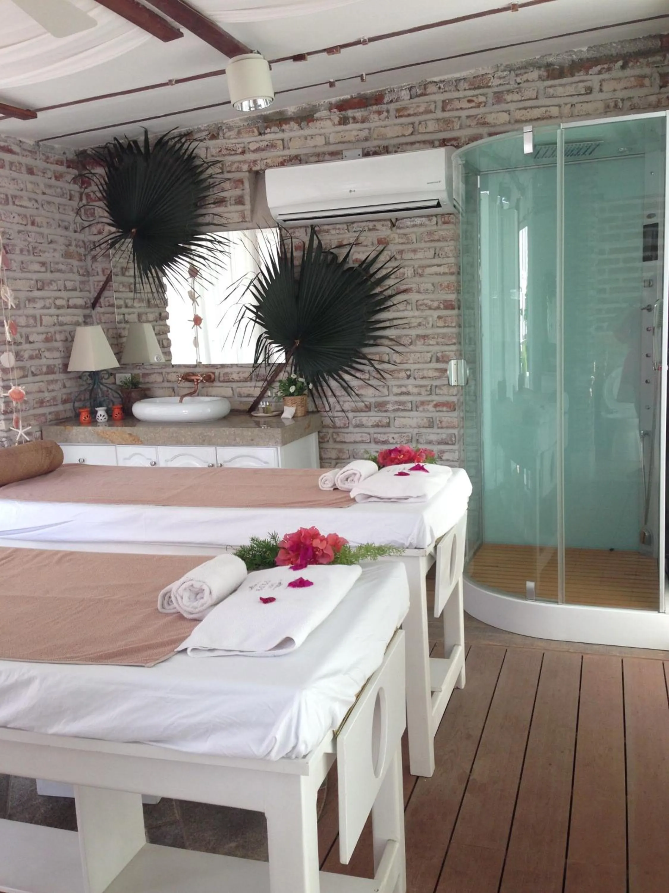 Spa and wellness centre/facilities in Hotel Boutique Don Pepe