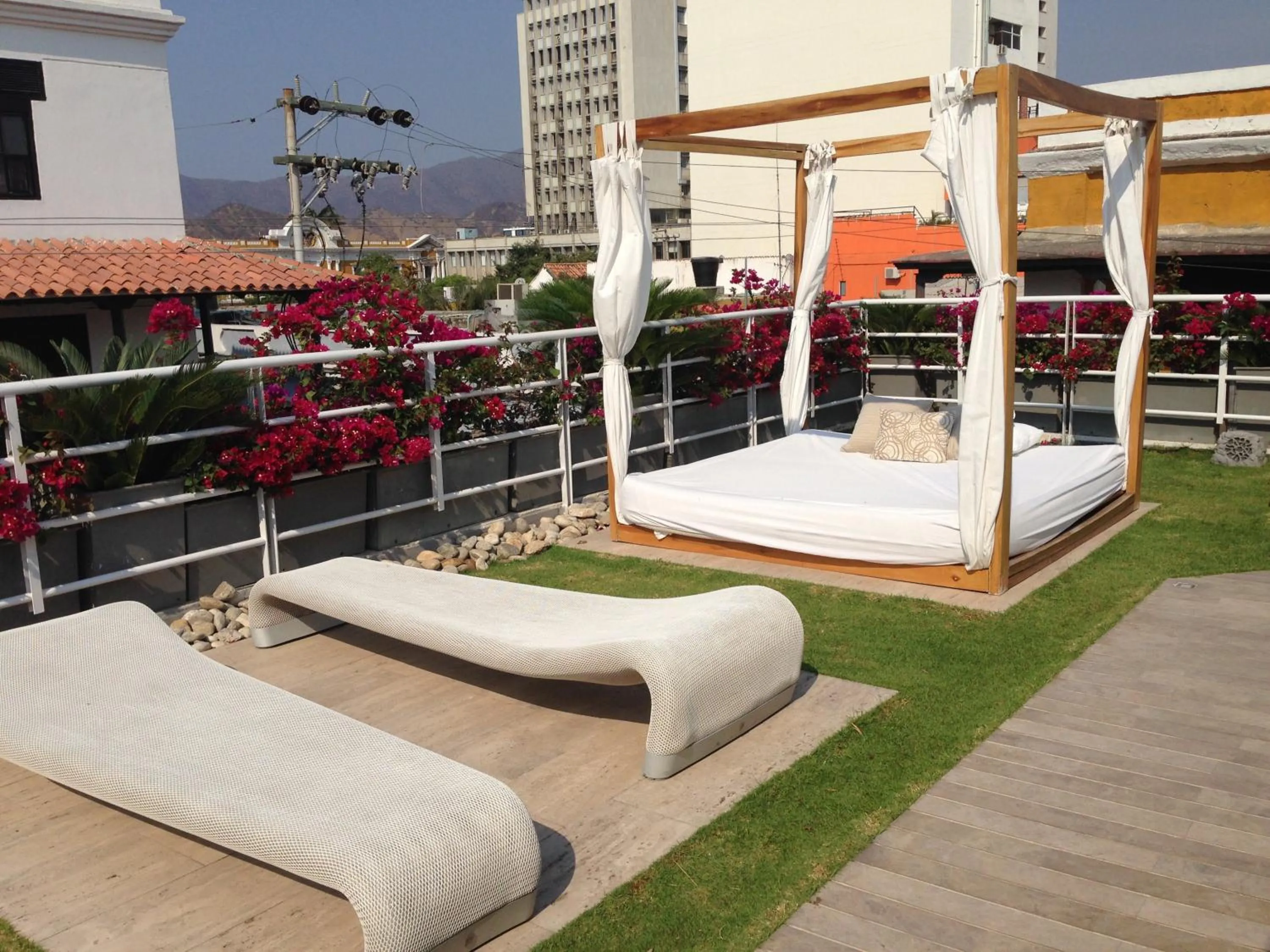 Day in Hotel Boutique Don Pepe