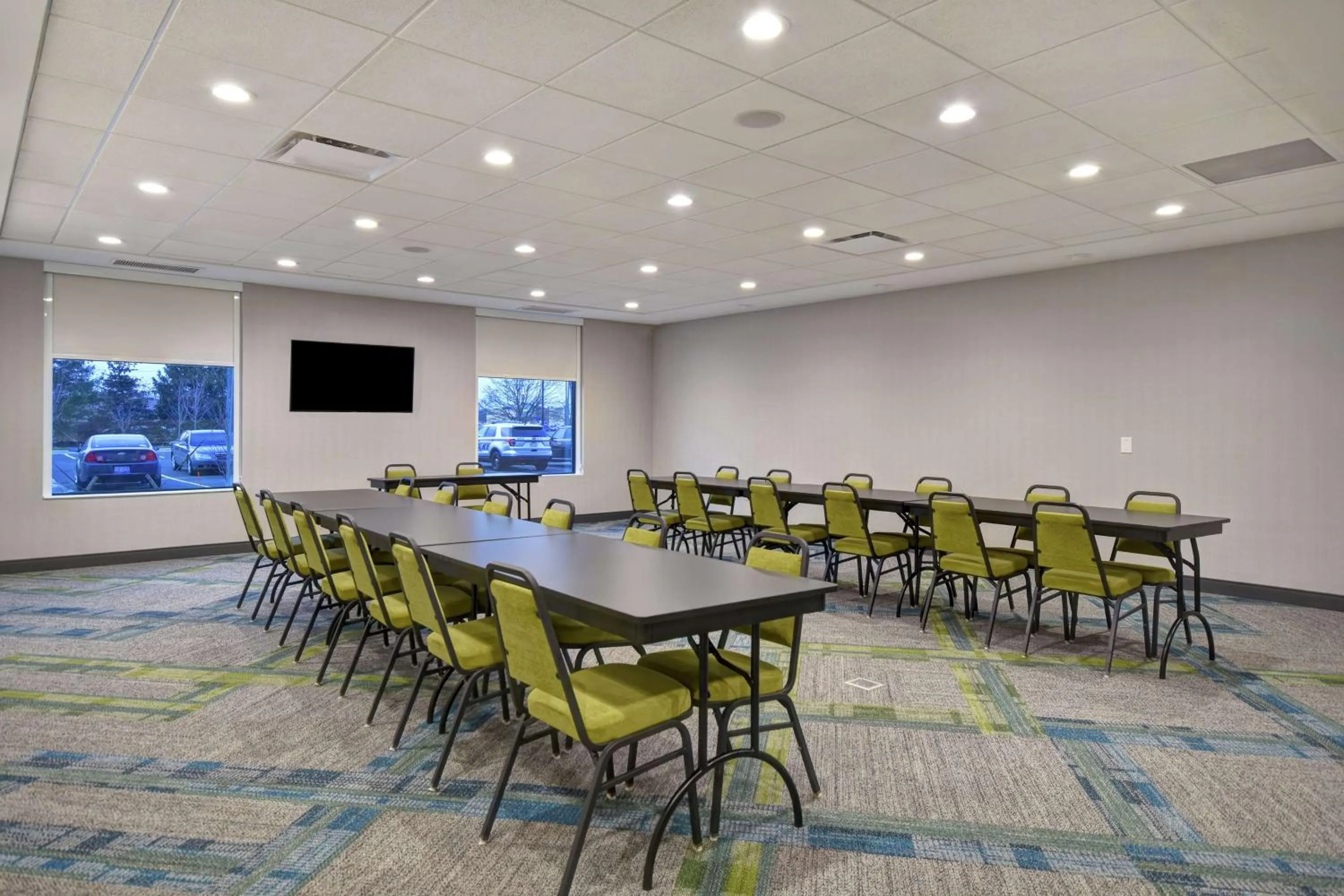 Meeting/conference room in Home2 Suites By Hilton Taylor Detroit