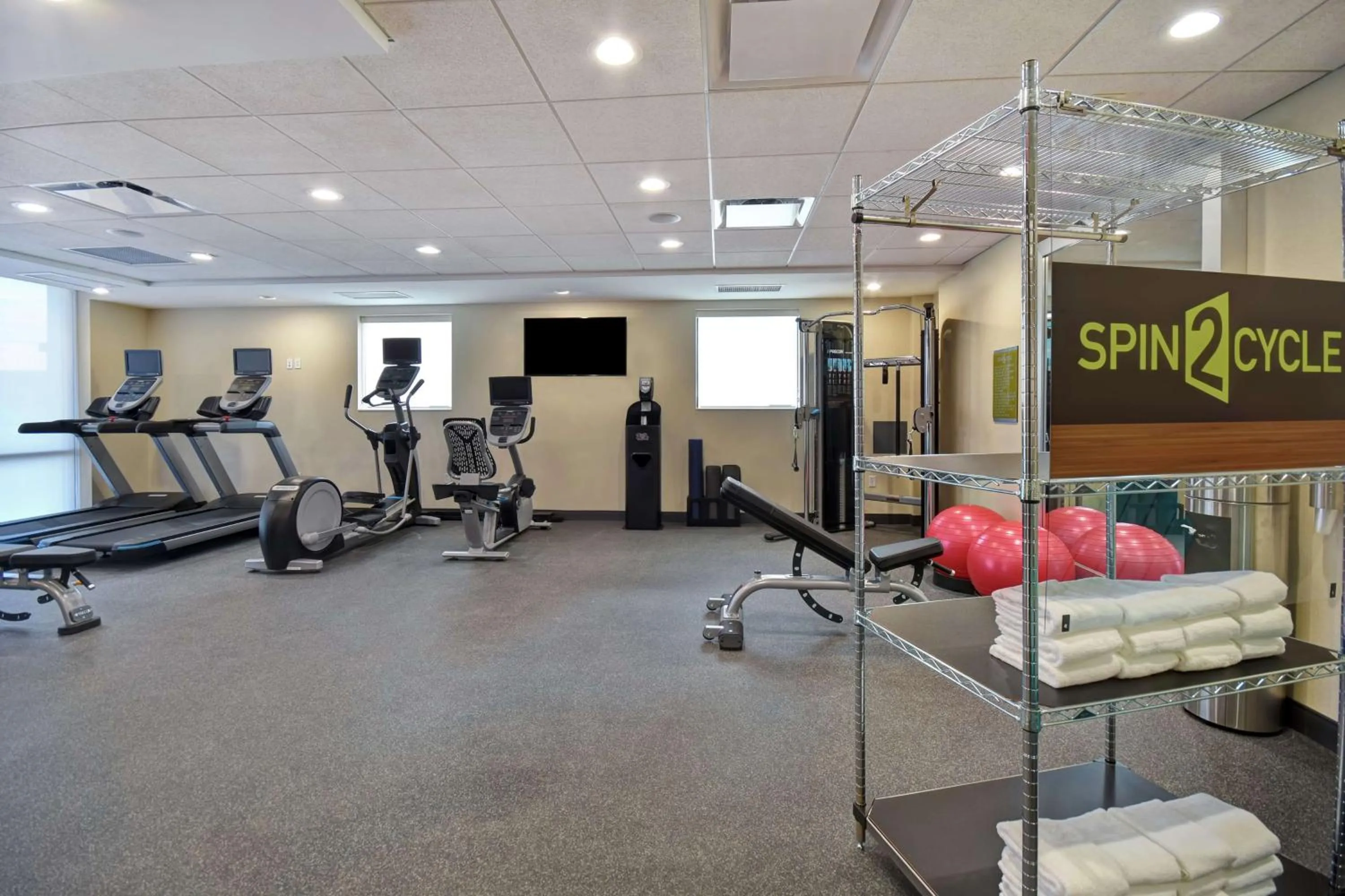 Fitness centre/facilities in Home2 Suites By Hilton Taylor Detroit