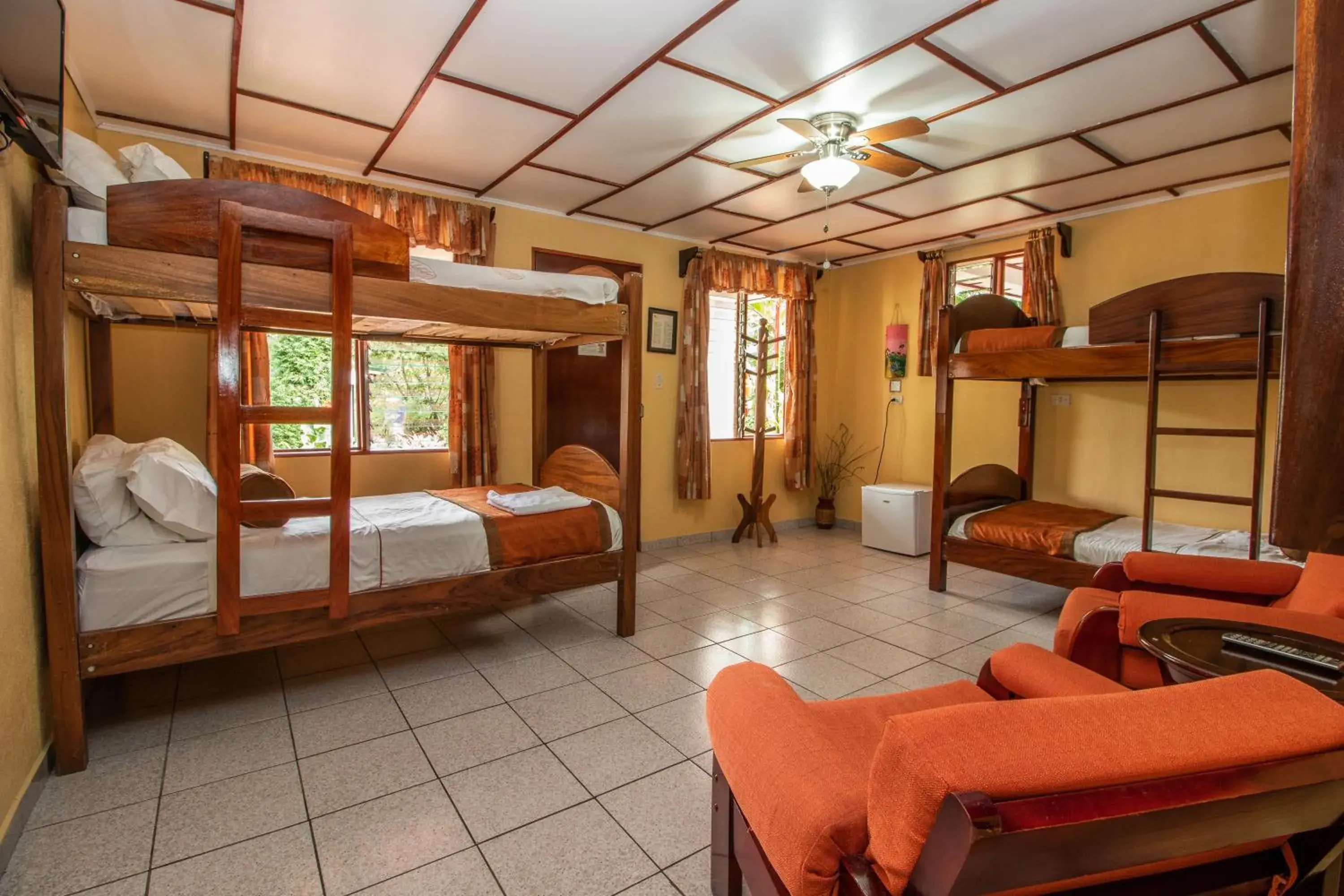 Family Suite in Hotel La Rosa de America Family Suite in Hotel La Rosa de America