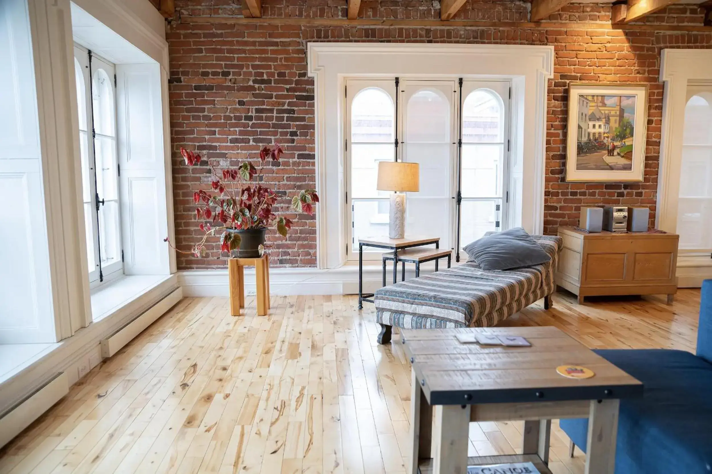 Le Saint-Laurent Deluxe Apartment in Royal Dalhousie Le Saint-Laurent Deluxe Apartment in Royal Dalhousie