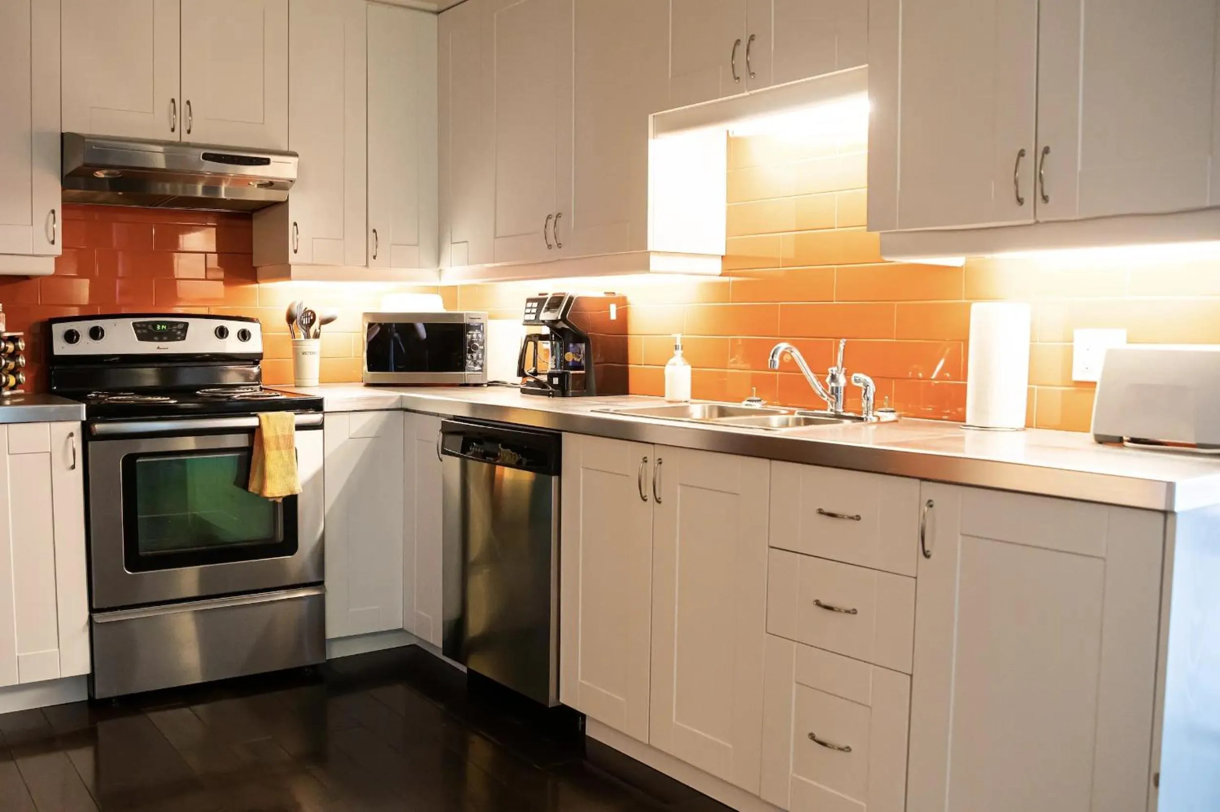 Kitchen or kitchenette in Royal Dalhousie