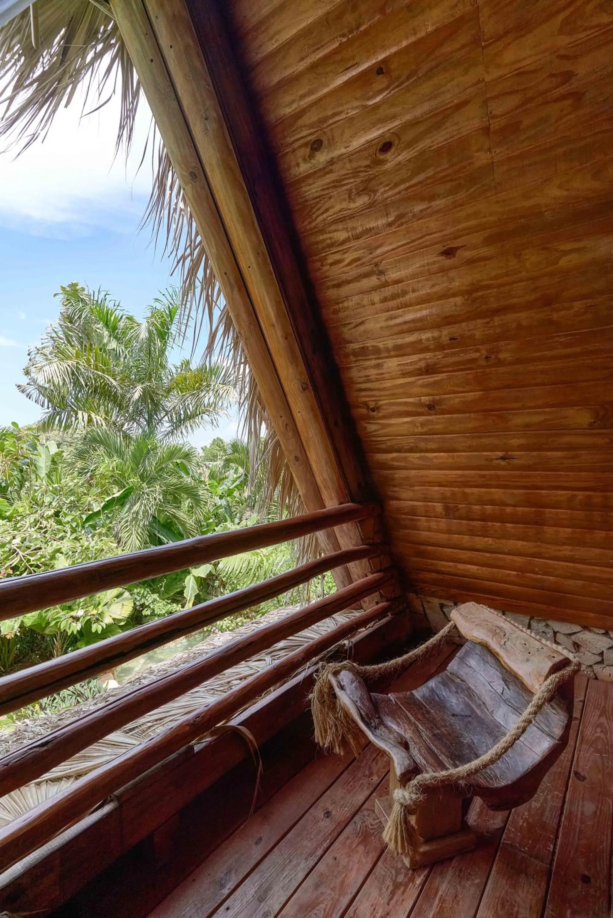 CHALET TROPICAL Hotel & Restaurant-Pizzeria