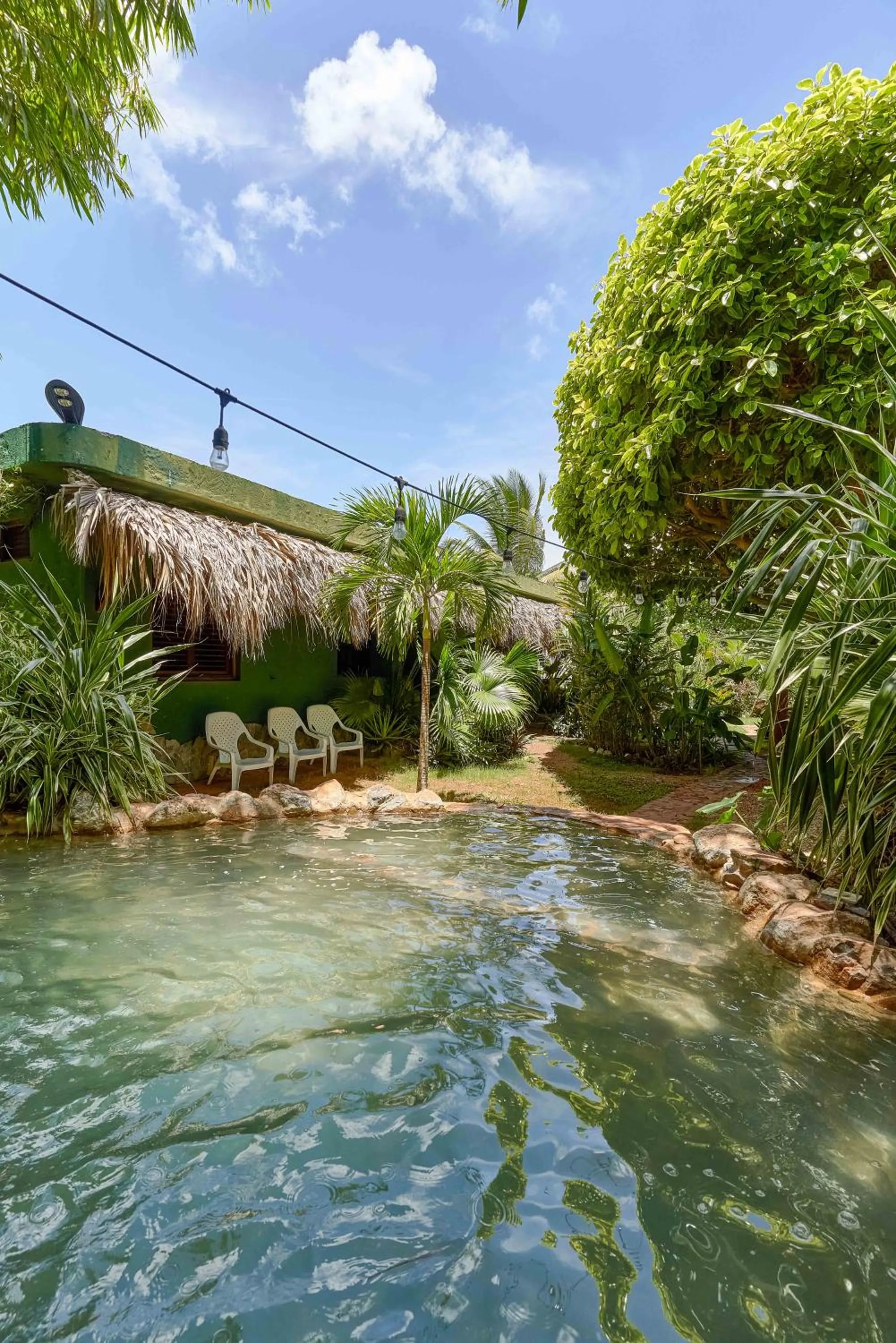 CHALET TROPICAL Hotel & Restaurant-Pizzeria