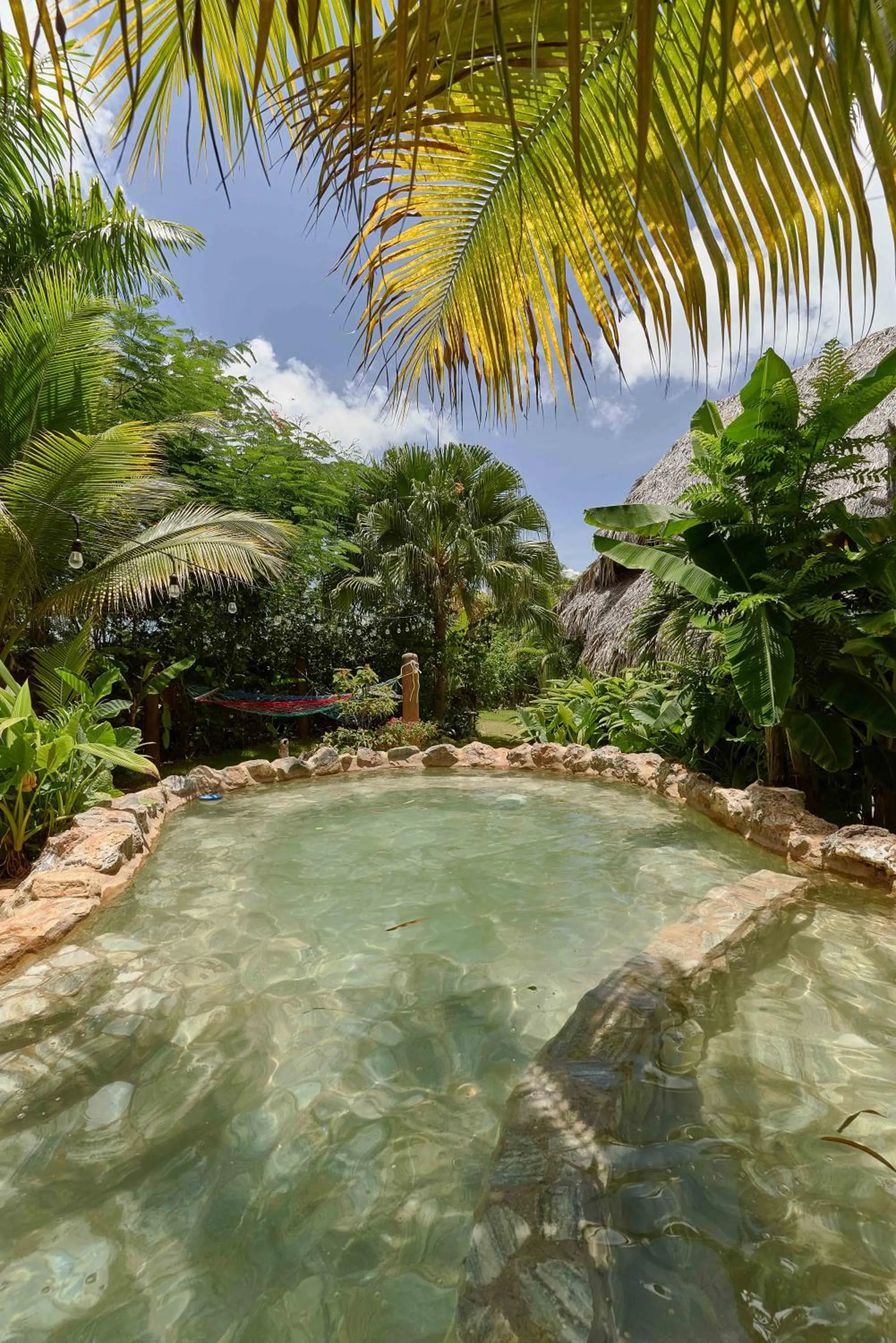 CHALET TROPICAL Hotel & Restaurant-Pizzeria