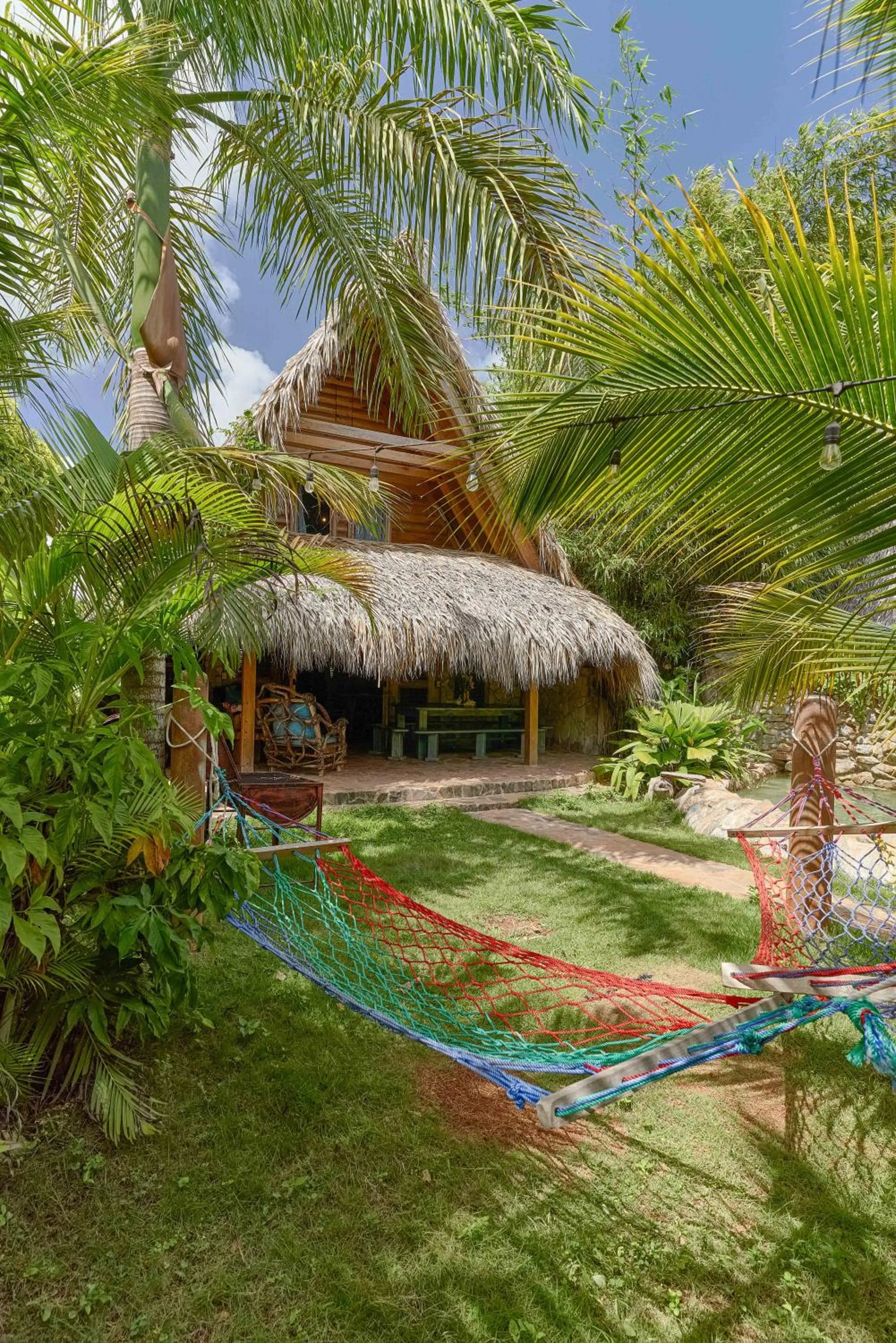 CHALET TROPICAL Hotel & Restaurant-Pizzeria