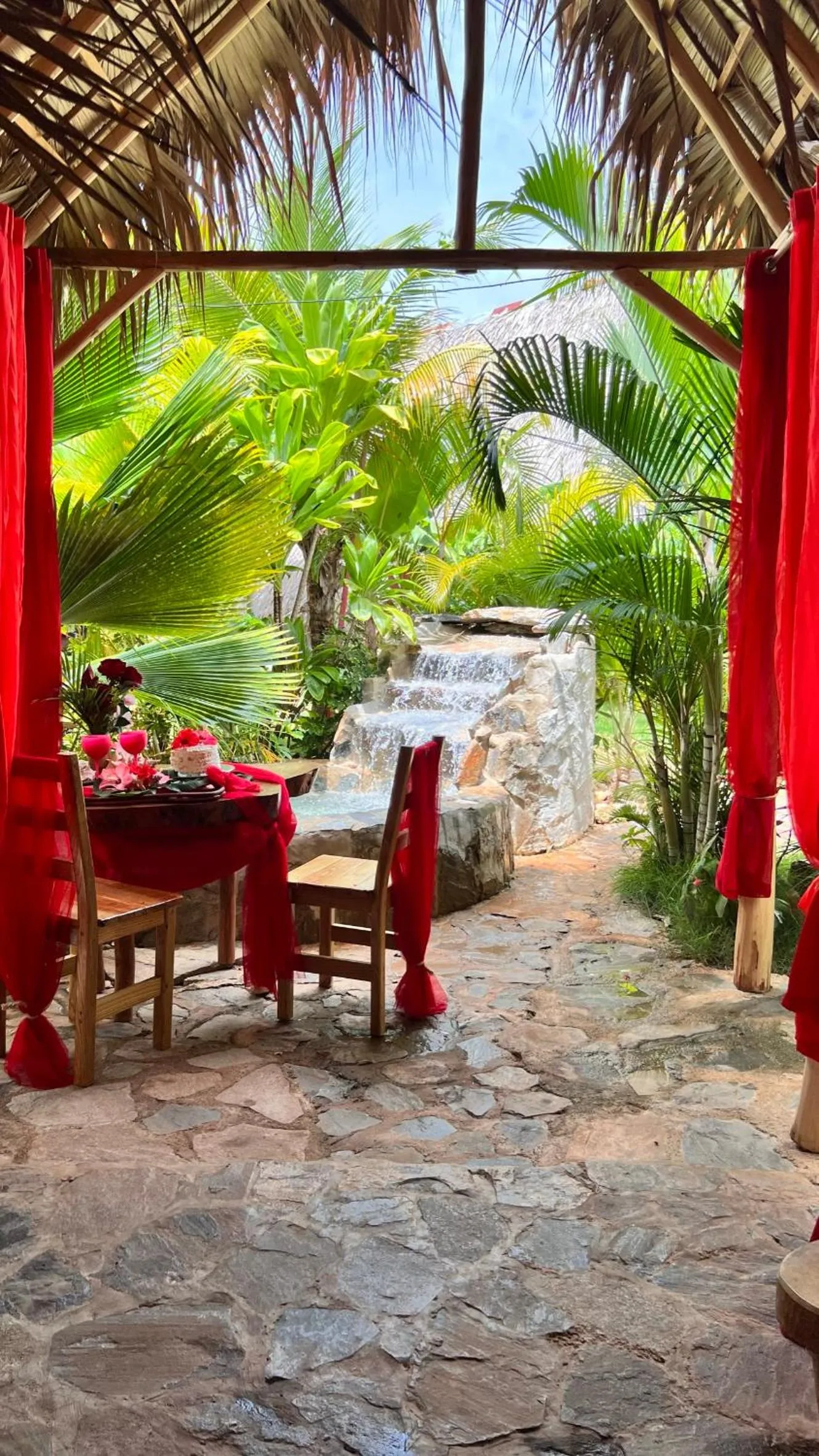 CHALET TROPICAL Hotel & Restaurant-Pizzeria