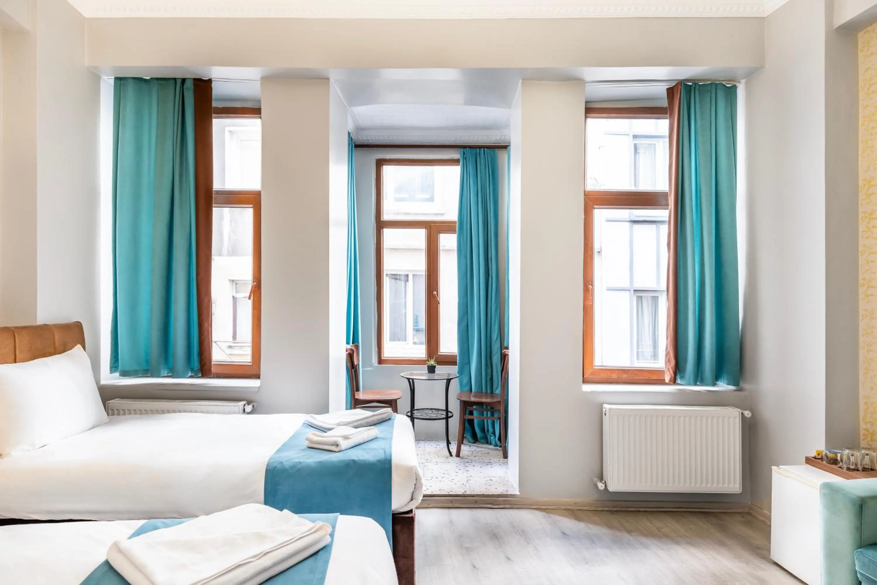 Bed in Taksim Dora Hotel