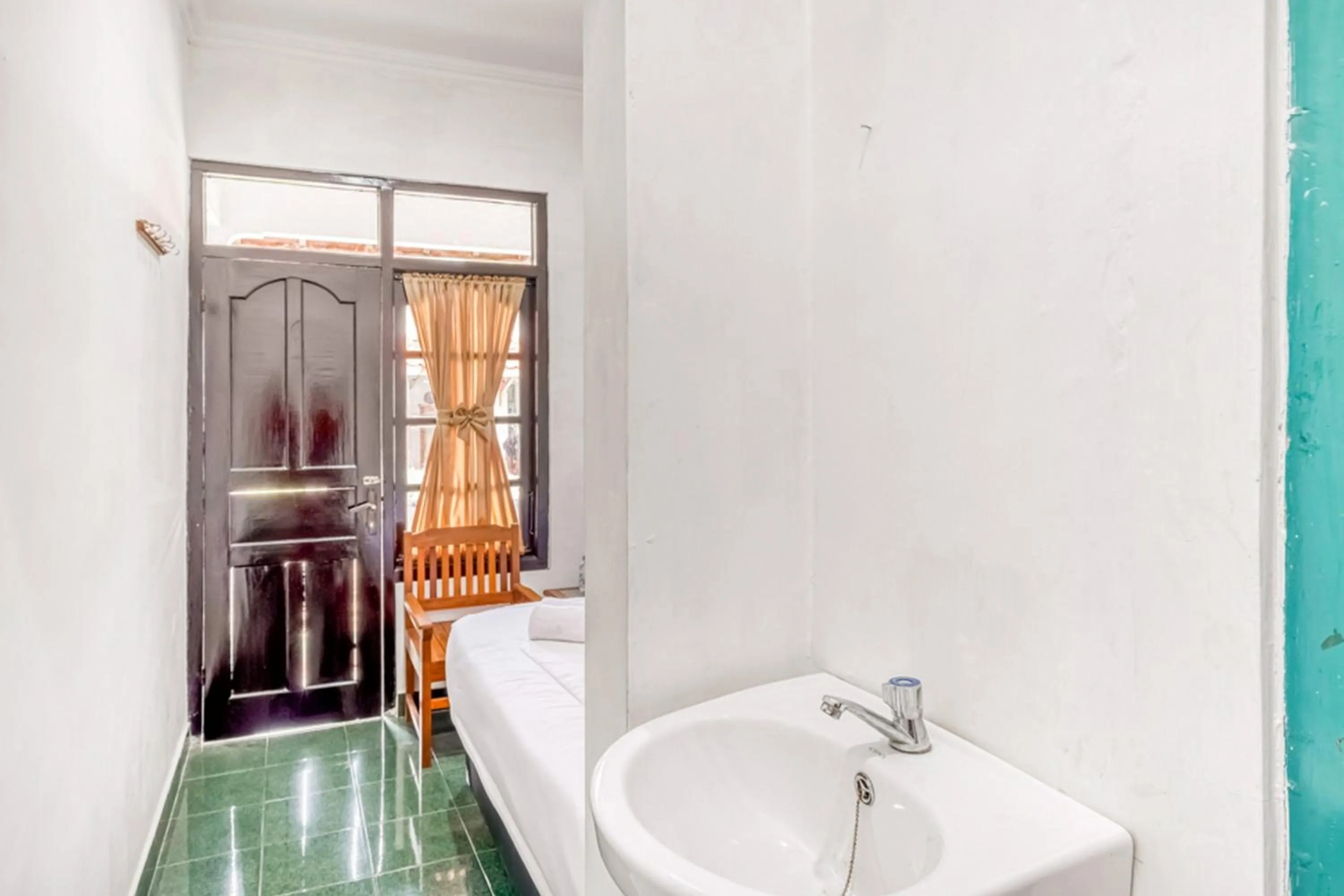 RedDoorz near Wisata Pantai Parangtritis