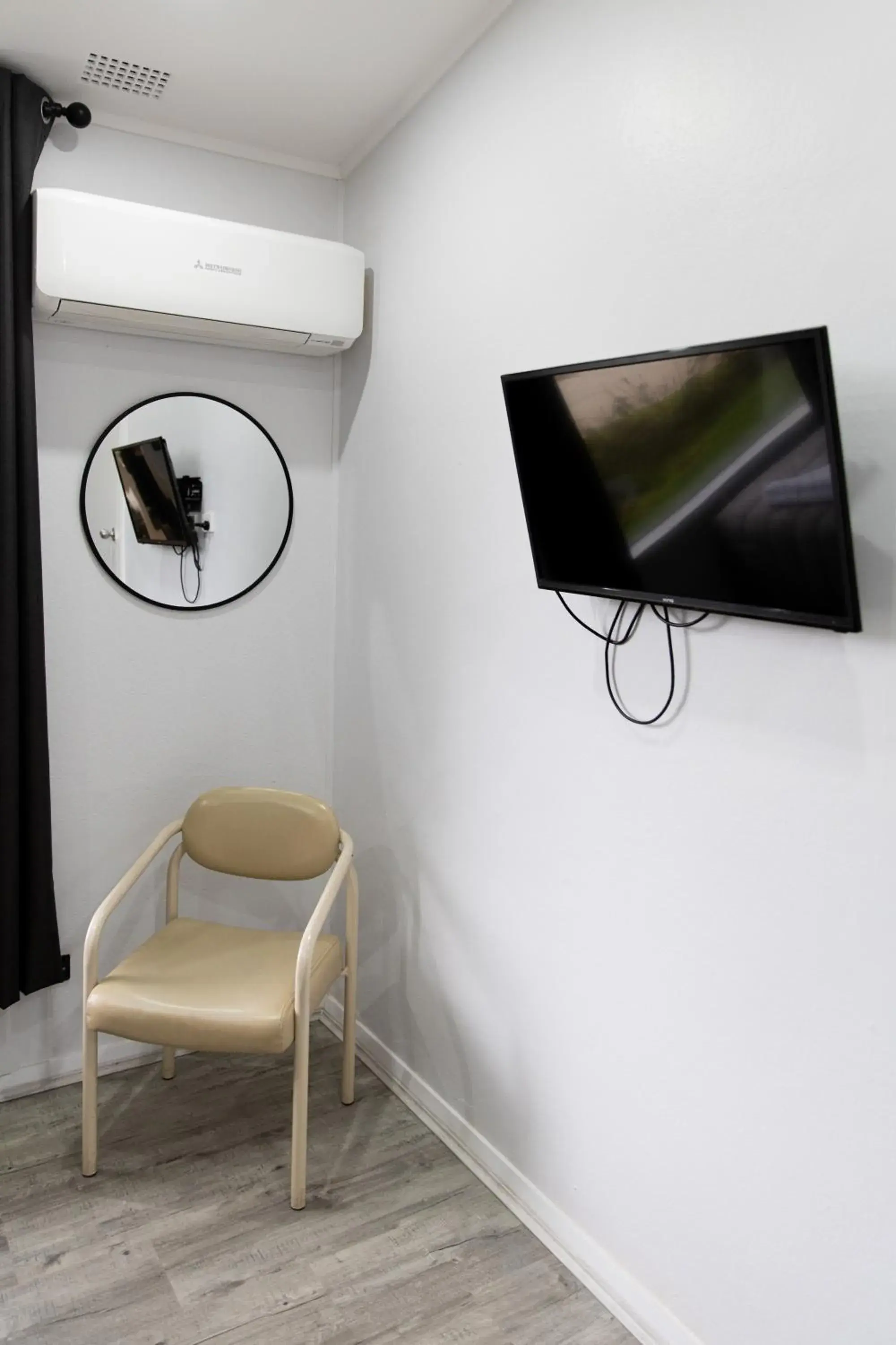 Deluxe Double and Single Room in Garden Motor Inn Gundagai Deluxe Double and Single Room in Garden Motor Inn Gundagai