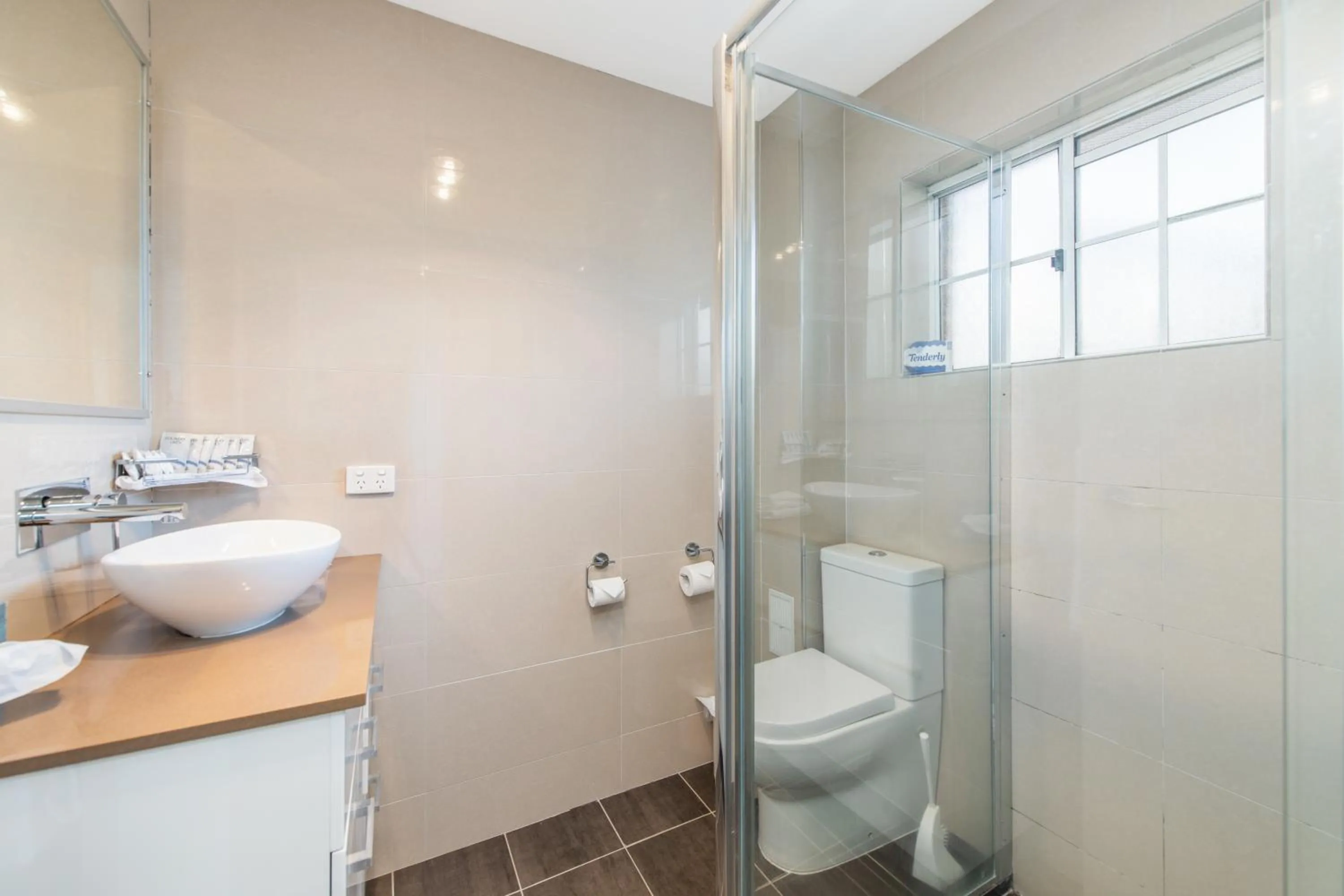 Golden Age Motor Inn