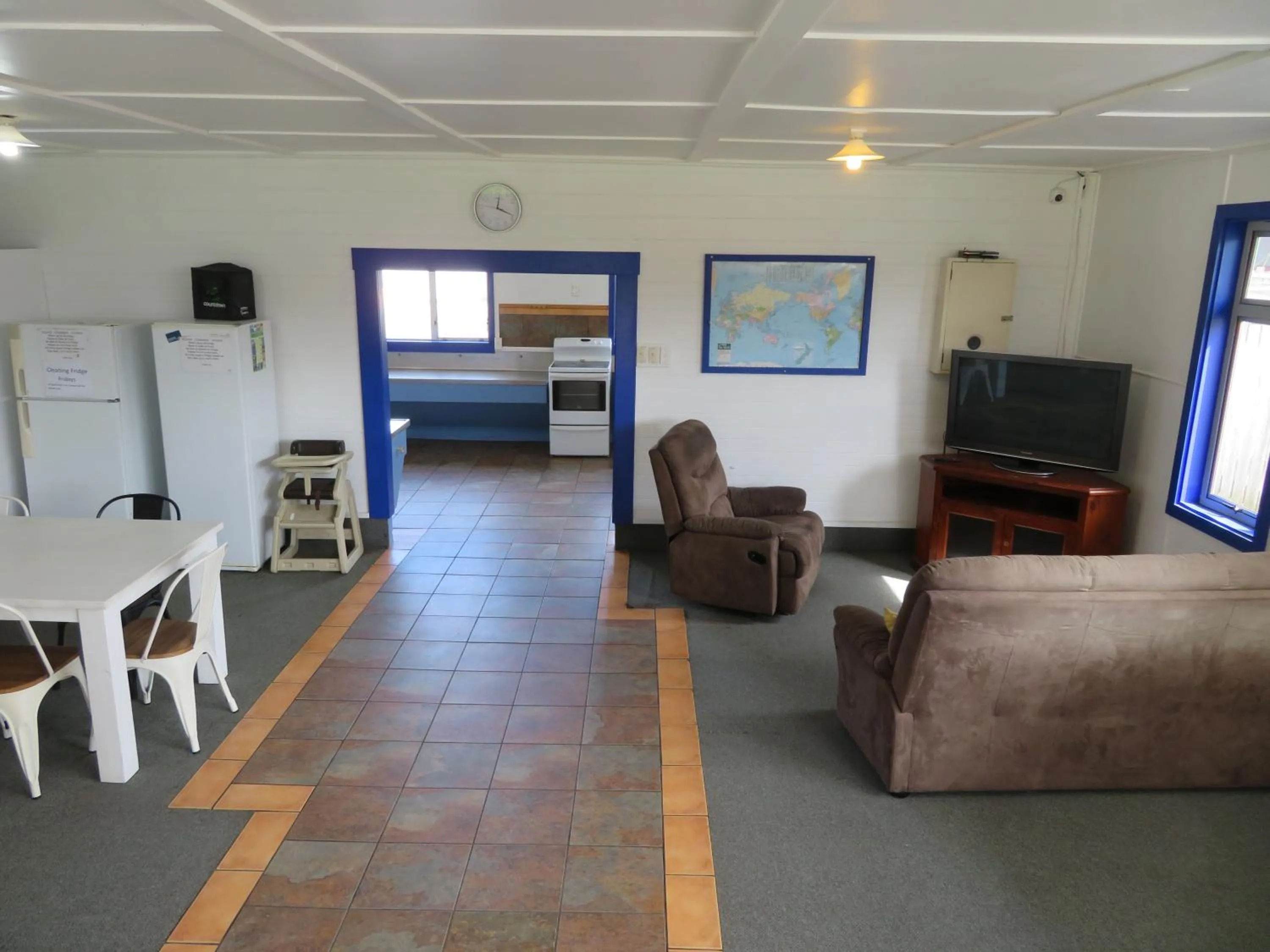 Communal lounge/ TV room in Whanganui Seaside Holiday Park