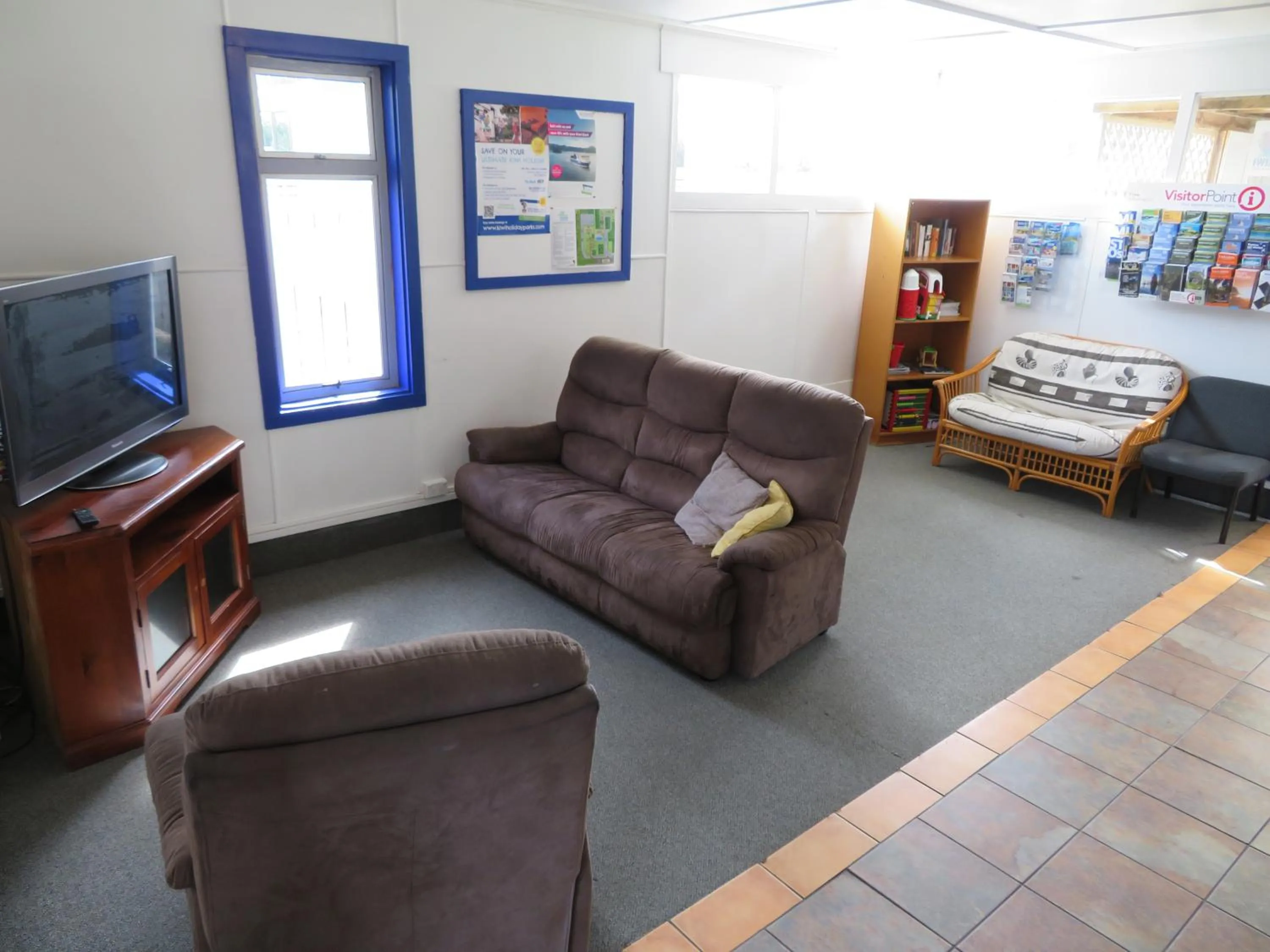 Communal lounge/ TV room in Whanganui Seaside Holiday Park