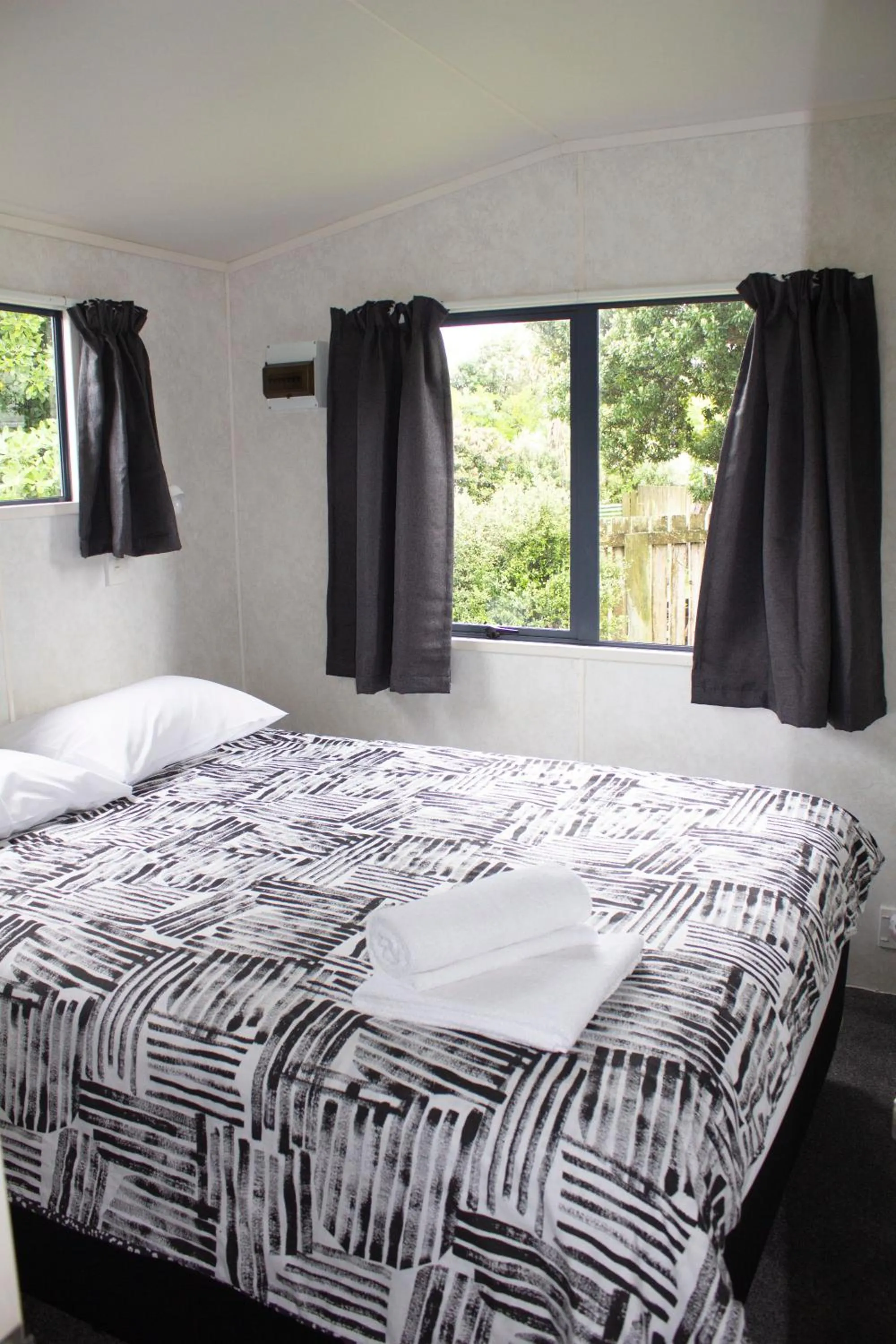Bedroom, Bed in Whanganui Seaside Holiday Park