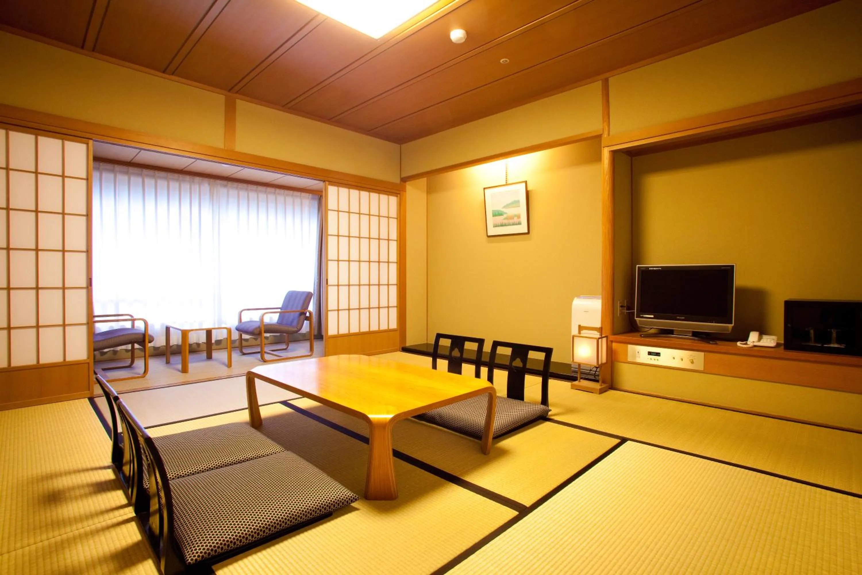 Photo of the whole room in Ranzan