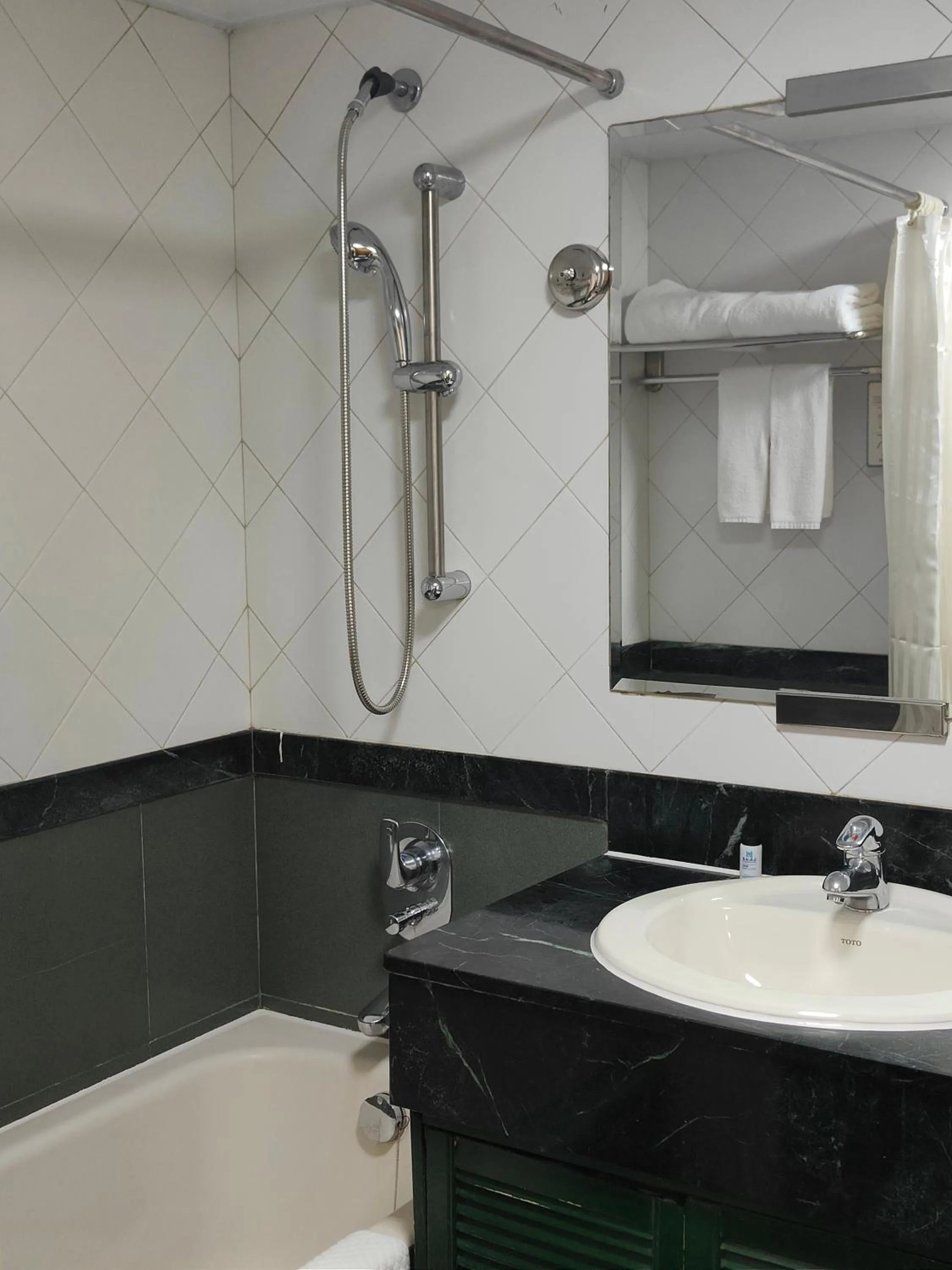 Guangdong Hotel (Zhuhai)