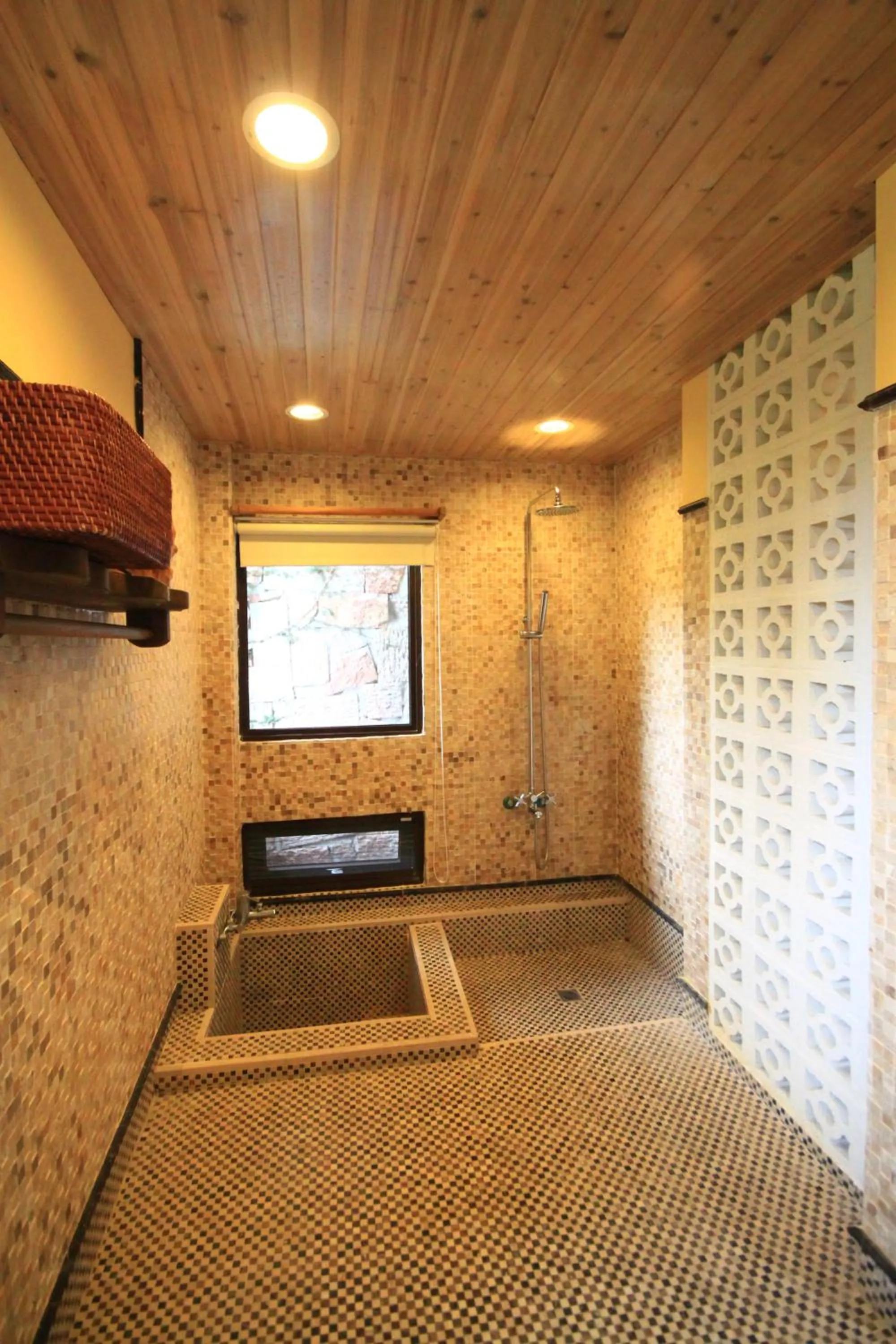 Bathroom in Fanlin House