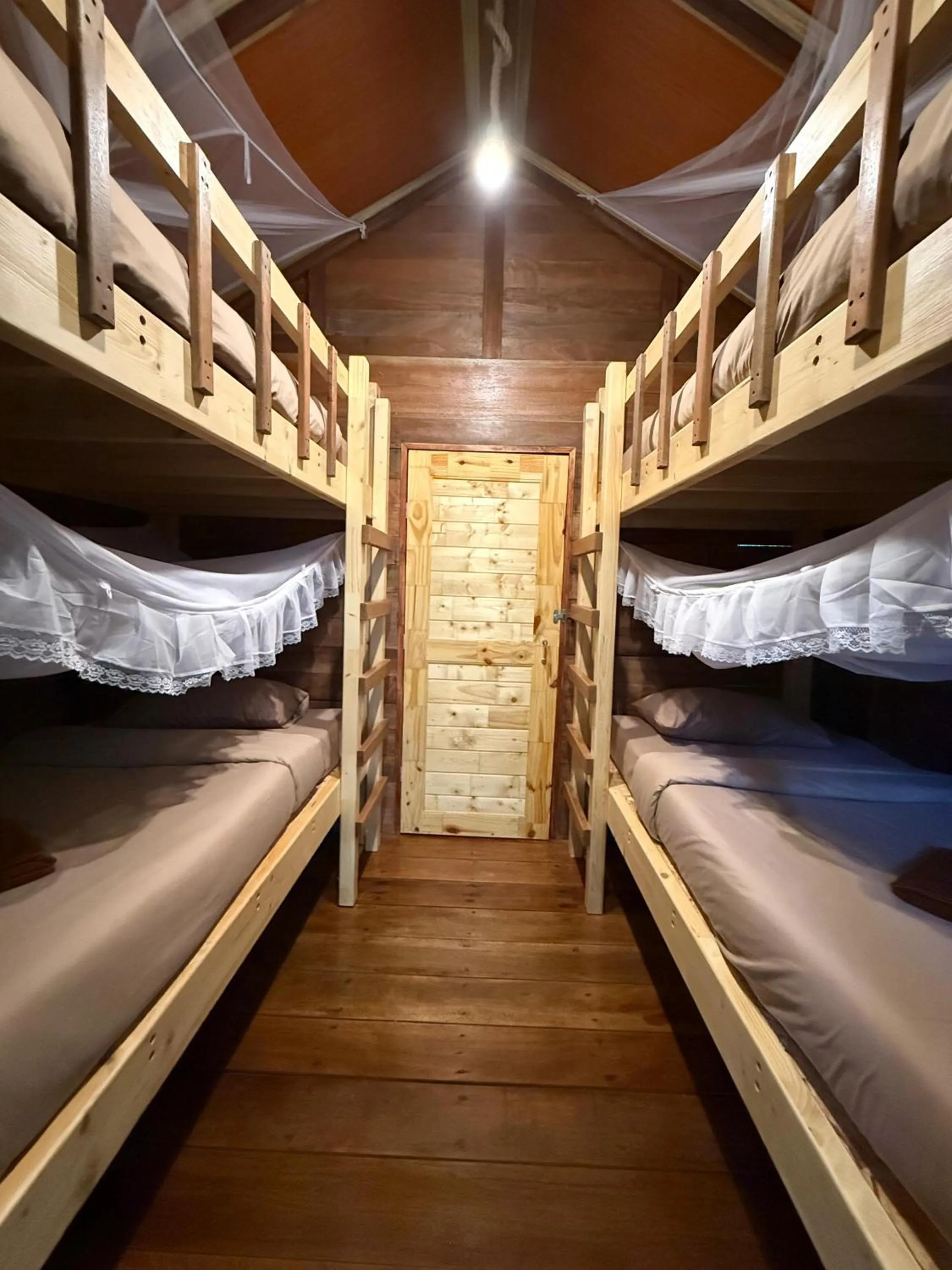 Bed in Khao Sok Silver Cliff Resort