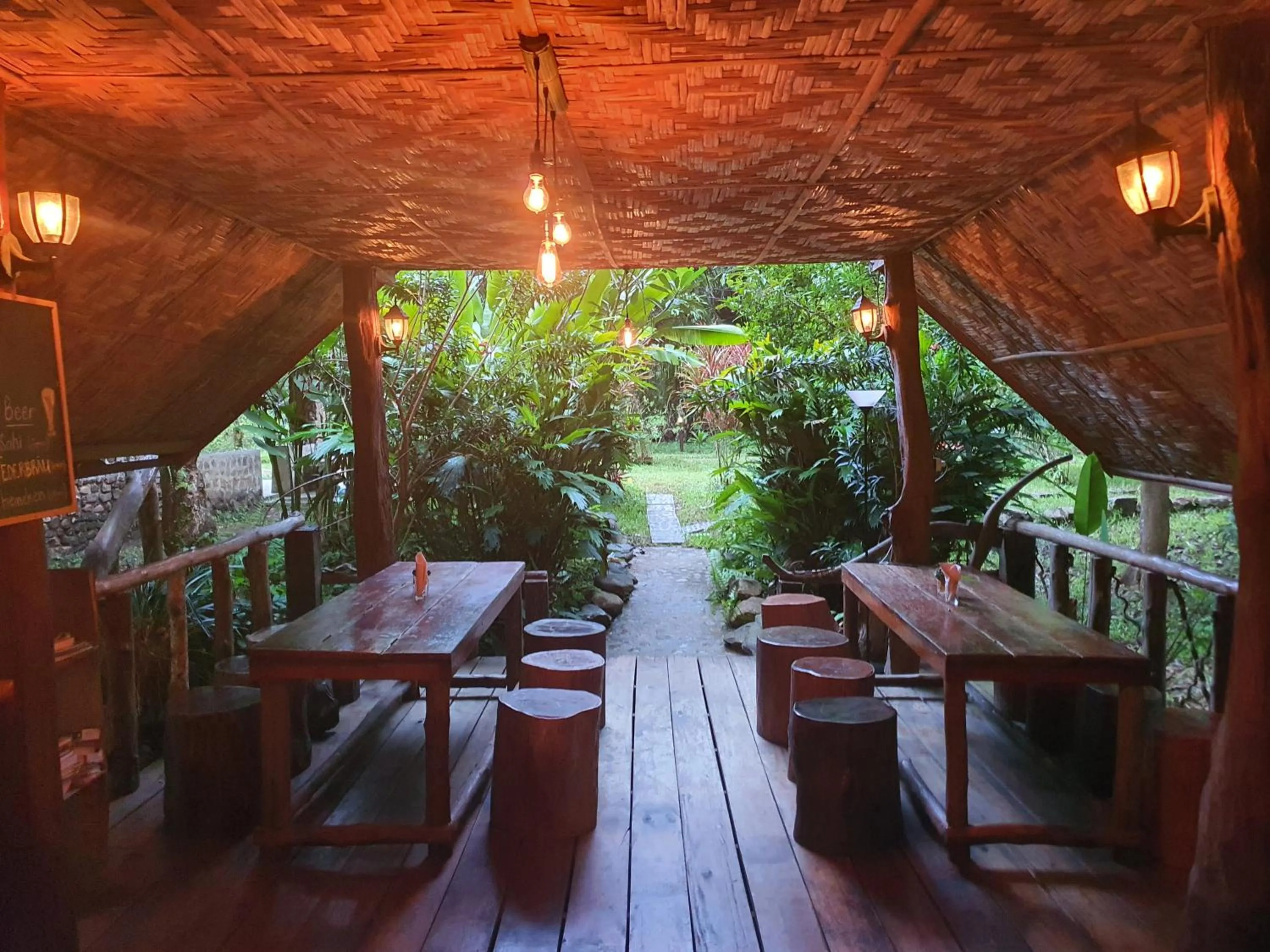 Patio in Khao Sok Silver Cliff Resort