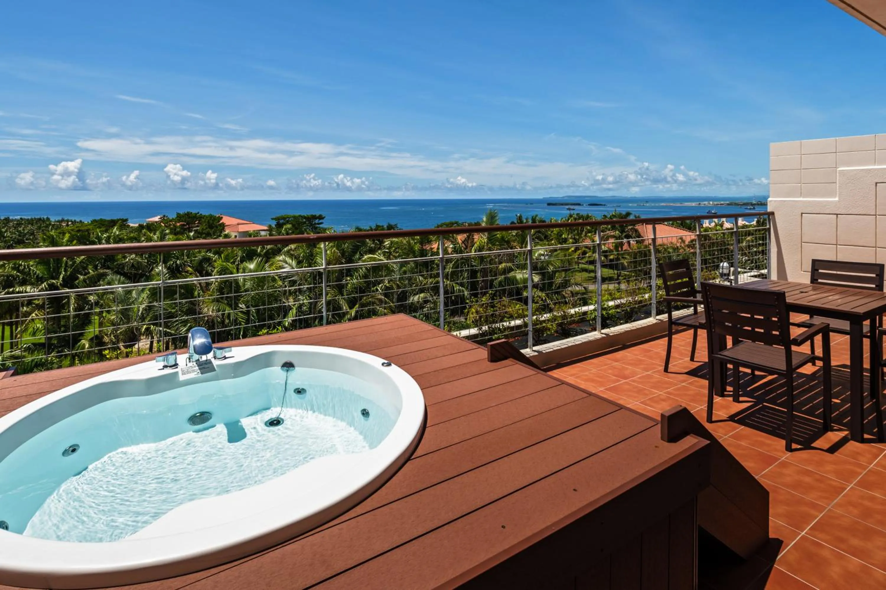 Balcony/Terrace in Kanucha Bay Hotel & Villas