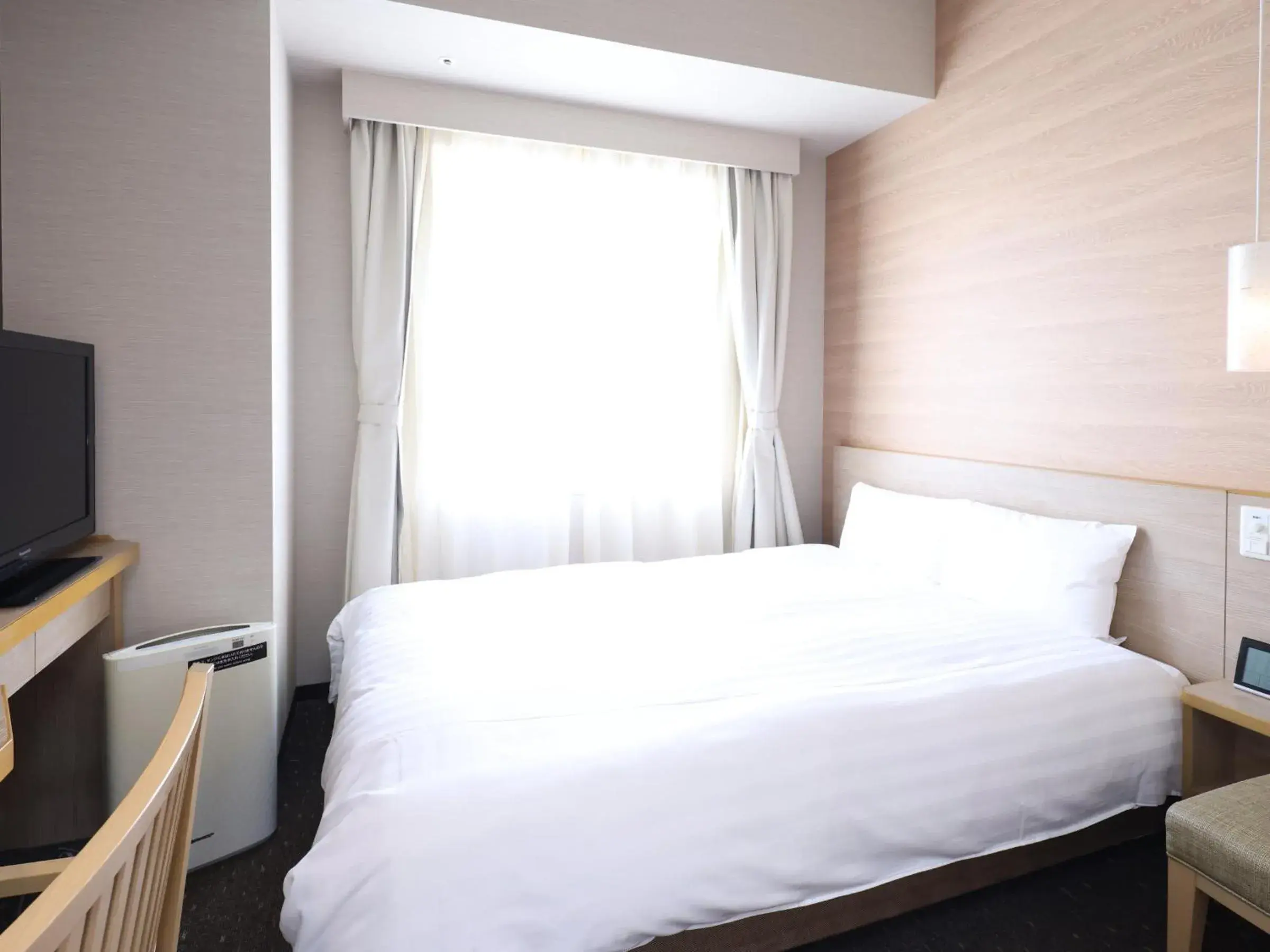 Double Room - single occupancy - Non-Smoking in Dormy Inn Gifu Ekimae Double Room - single occupancy - Non-Smoking in Dormy Inn Gifu Ekimae