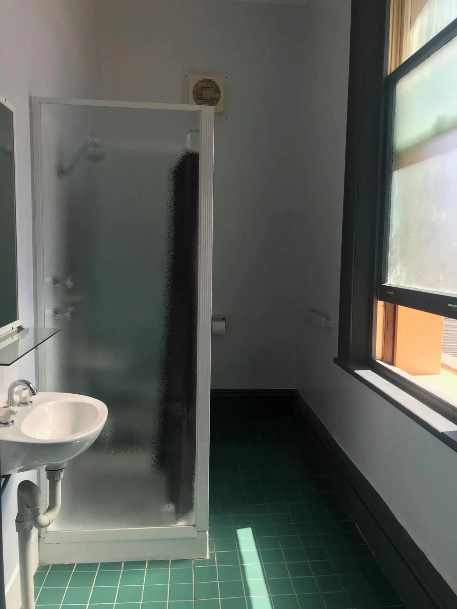 Shower in The Federal Boutique Hotel