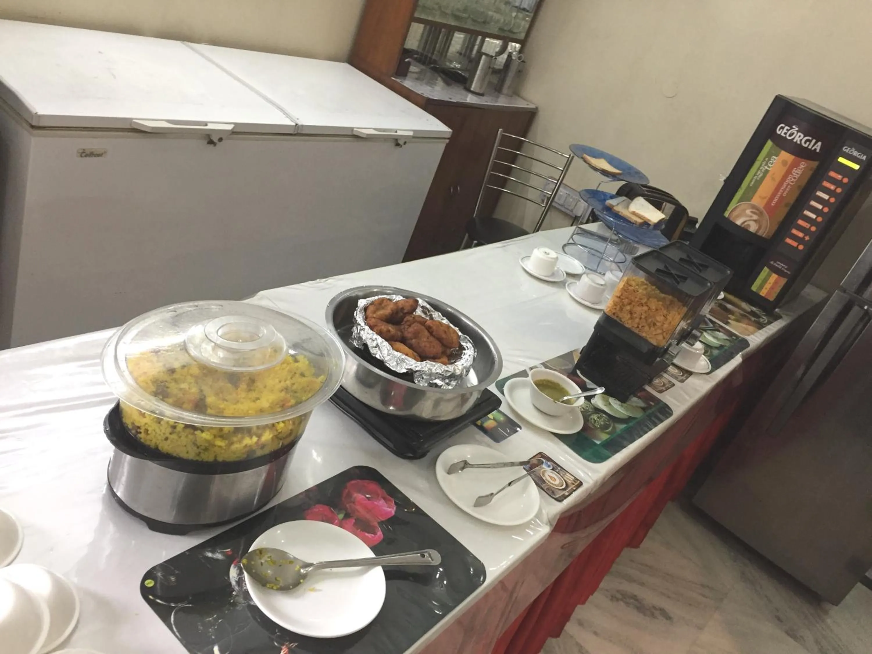 Breakfast in Angel Residency