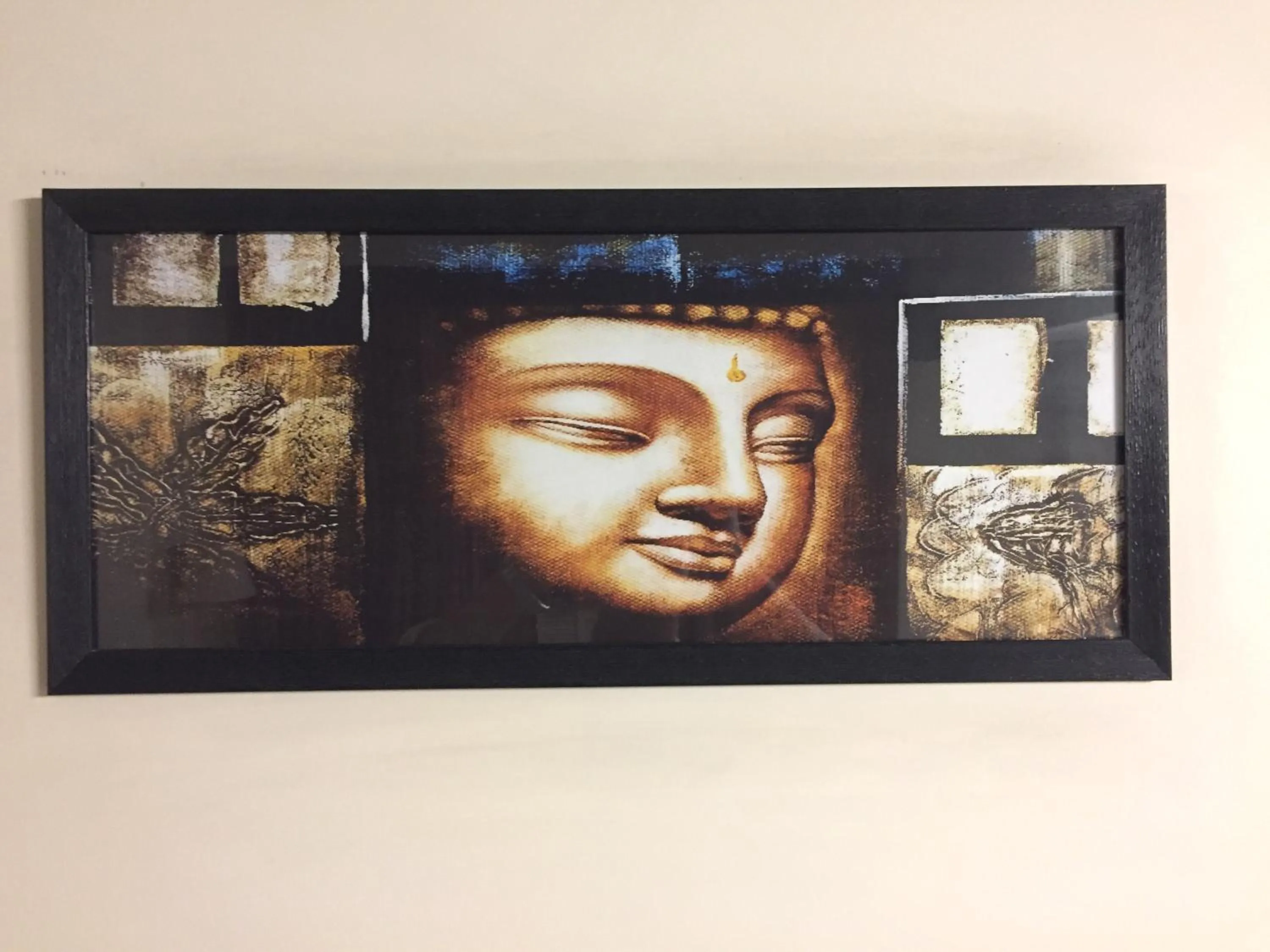 Decorative detail in Angel Residency